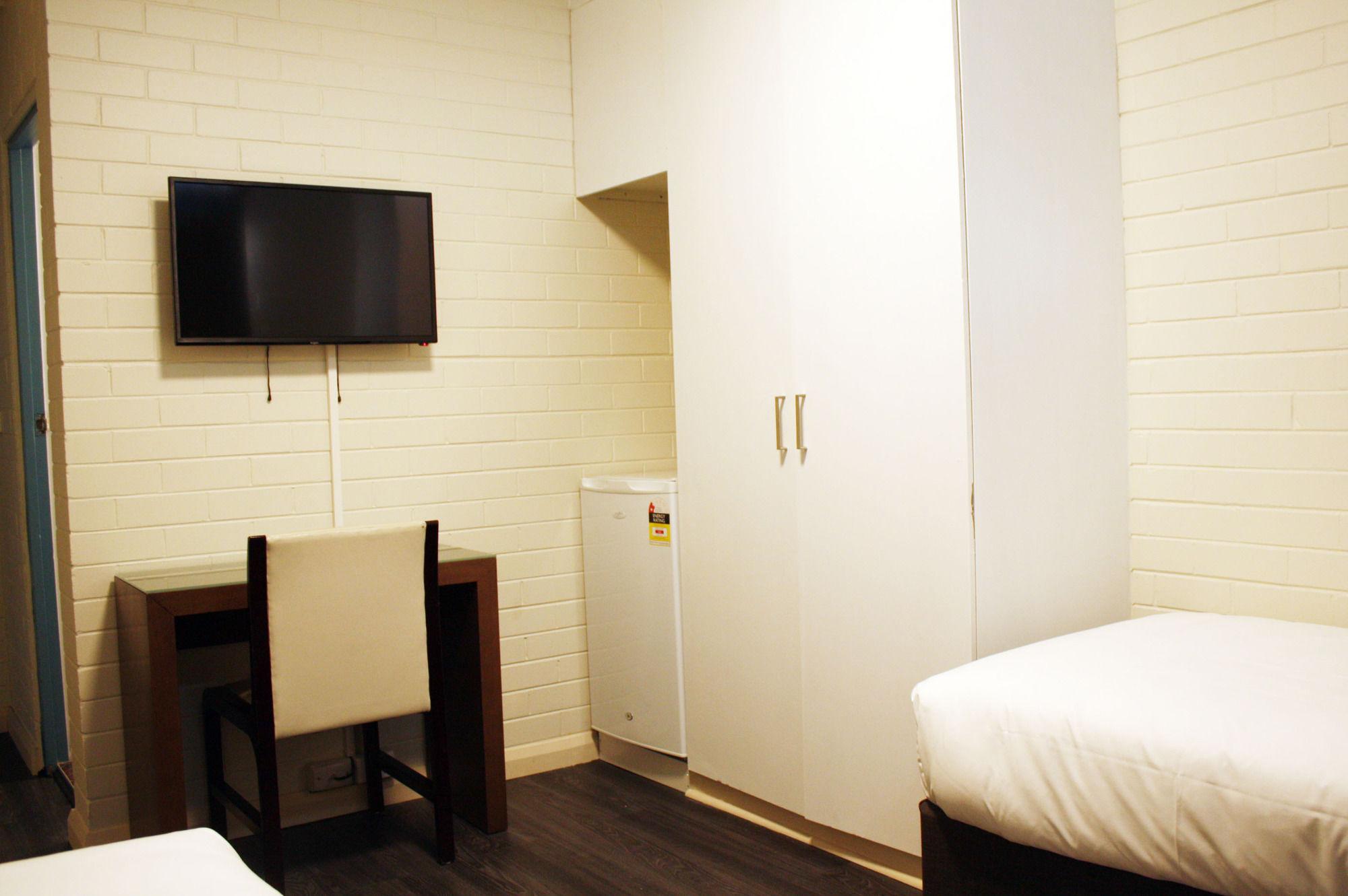Little Coogee Hotel