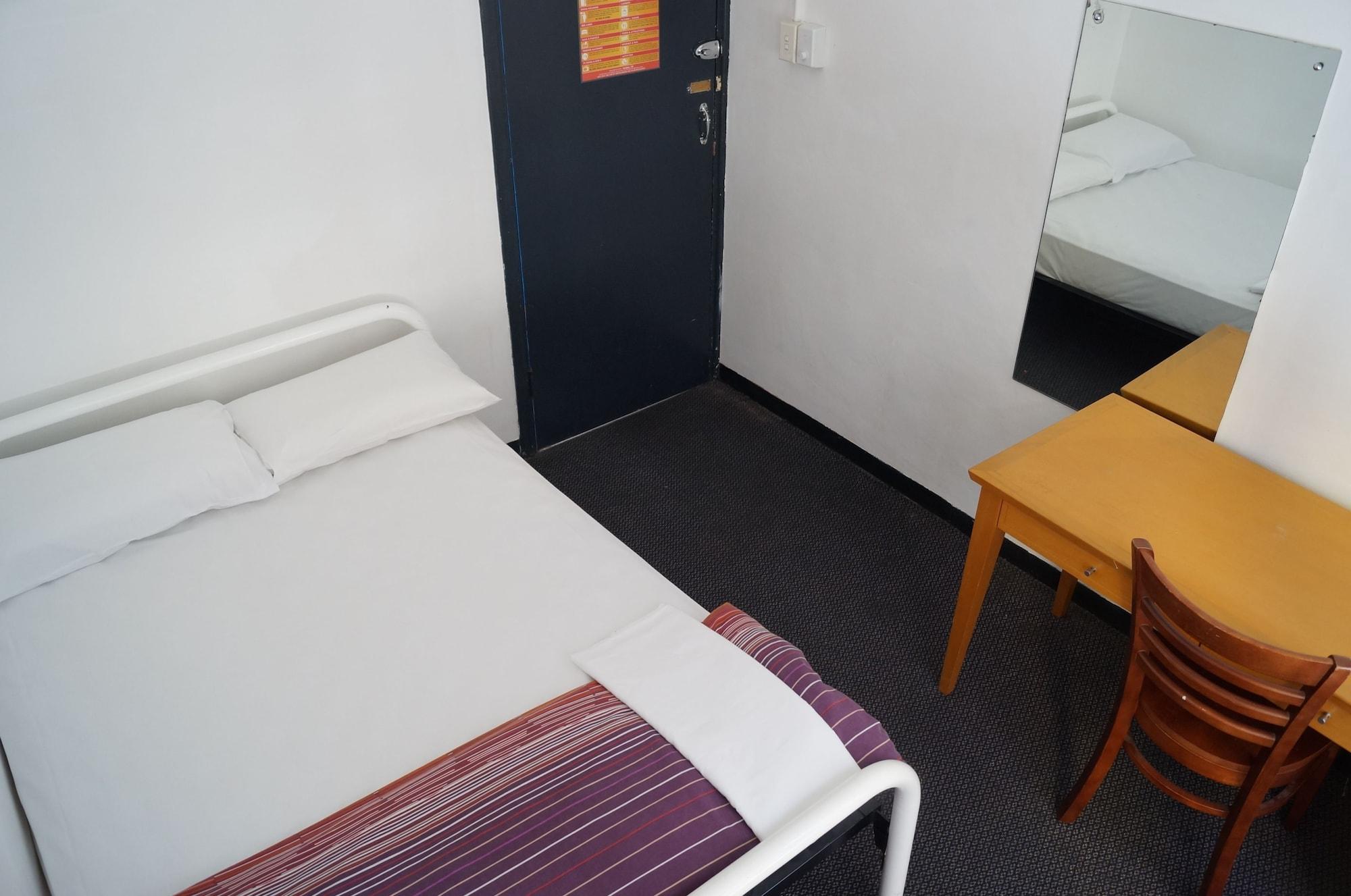 Maze Backpackers - *