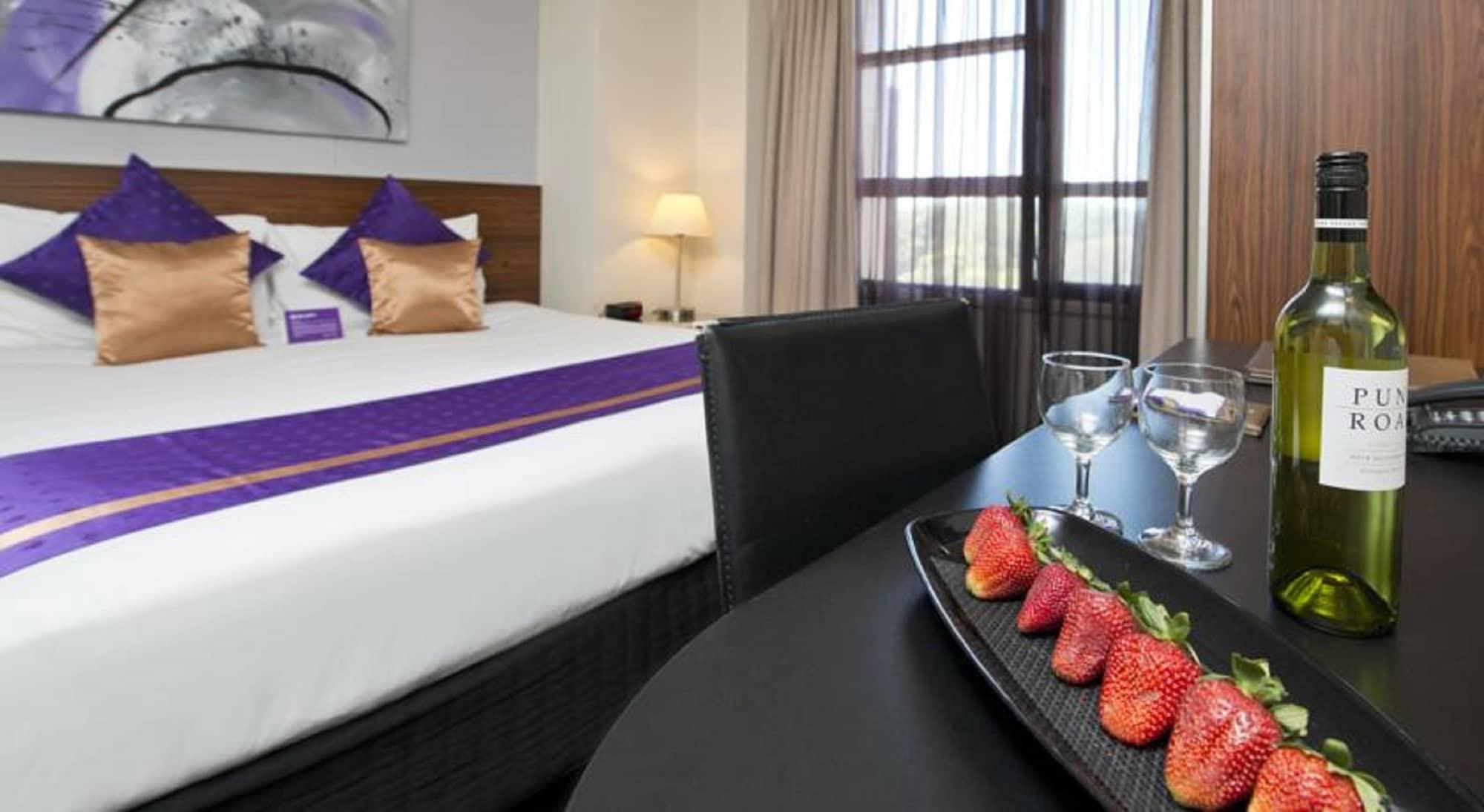 Hotel Park Regis Centre 3*