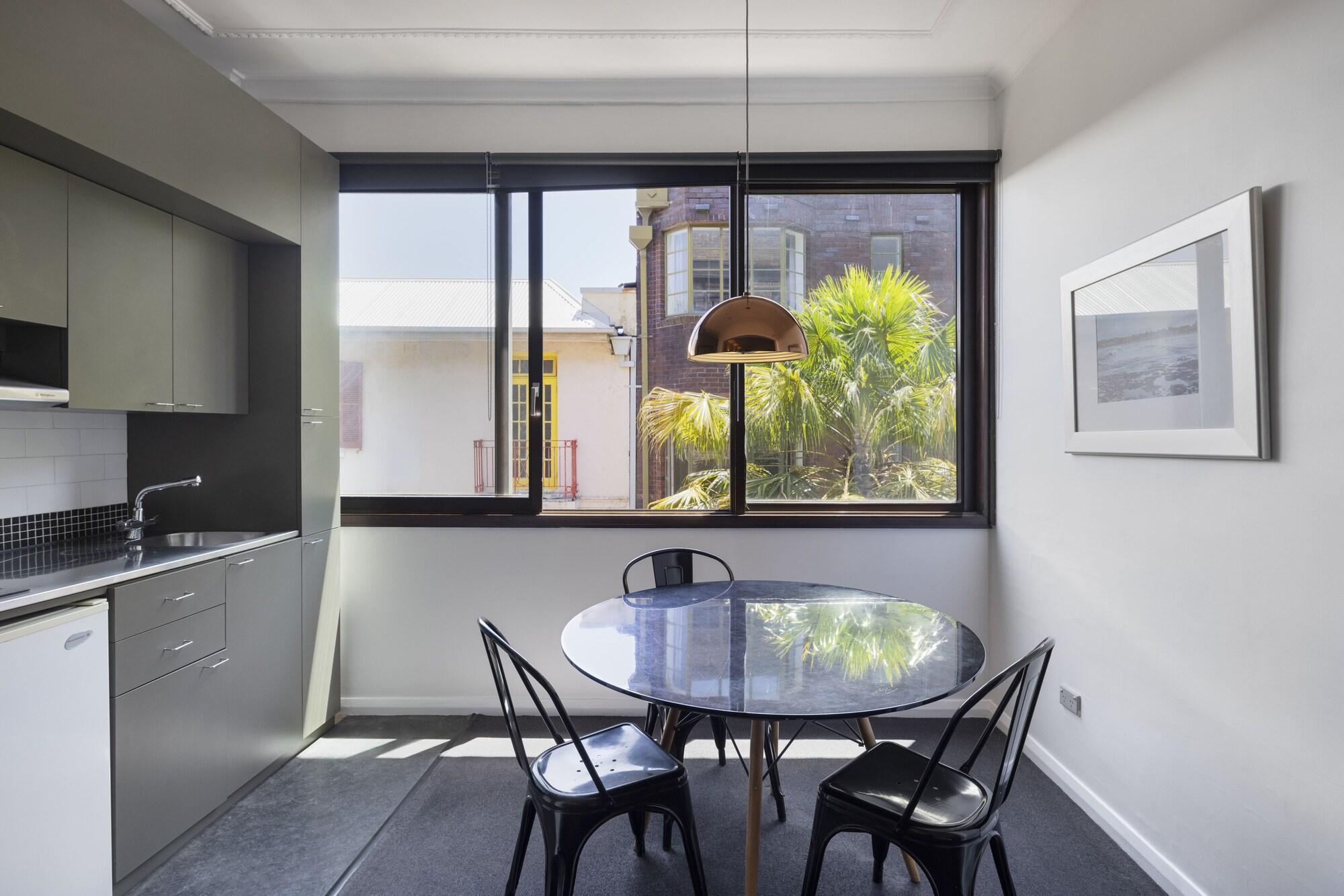 Regents Court Aparthotel Sydney