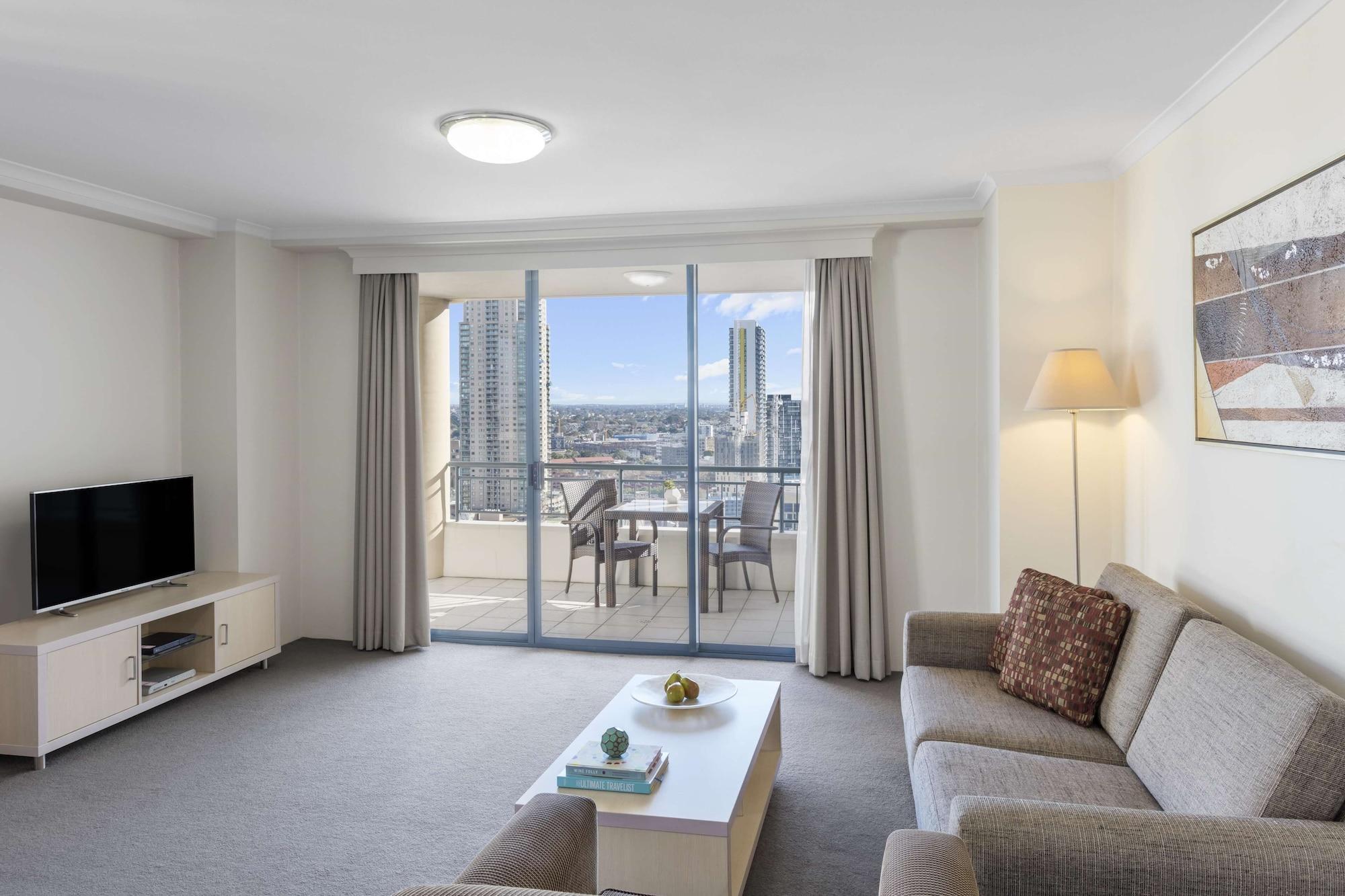 Aparthotel Oaks Castlereagh Sydney