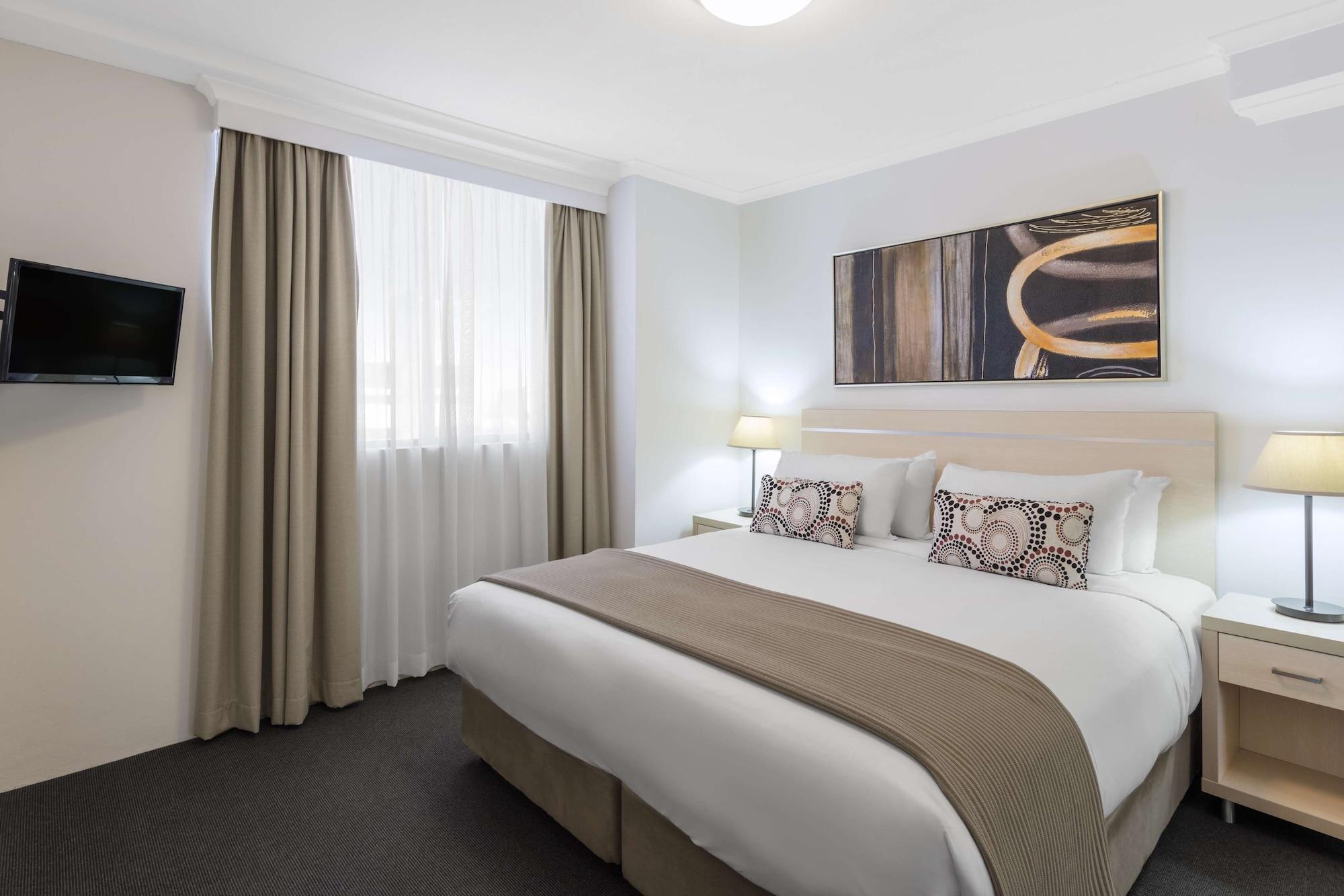 Oaks Castlereagh Aparthotel 4*