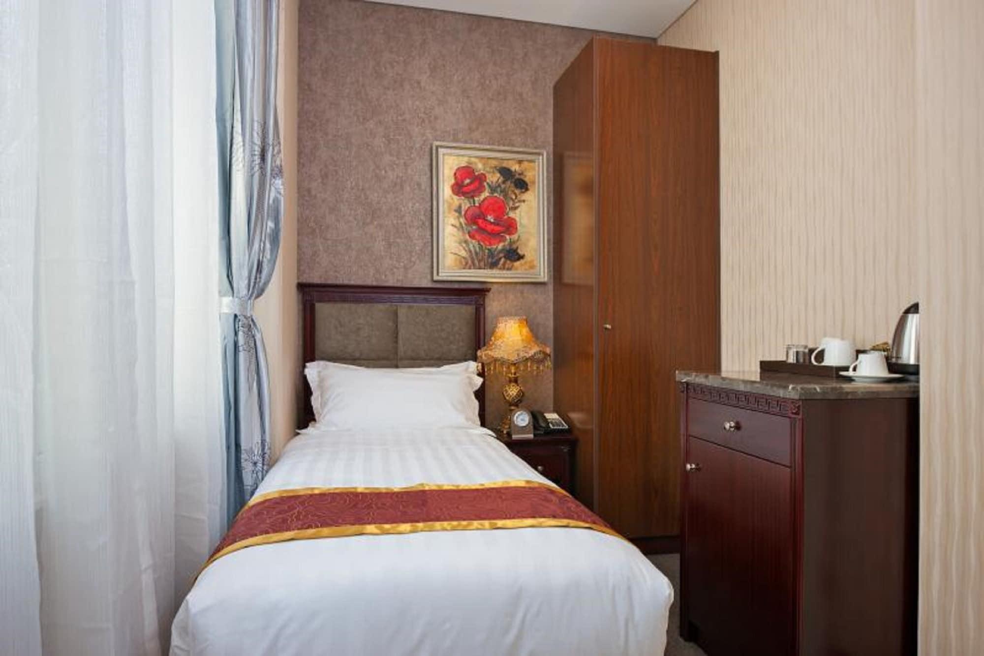 Yehs Cbd Hotel 4*