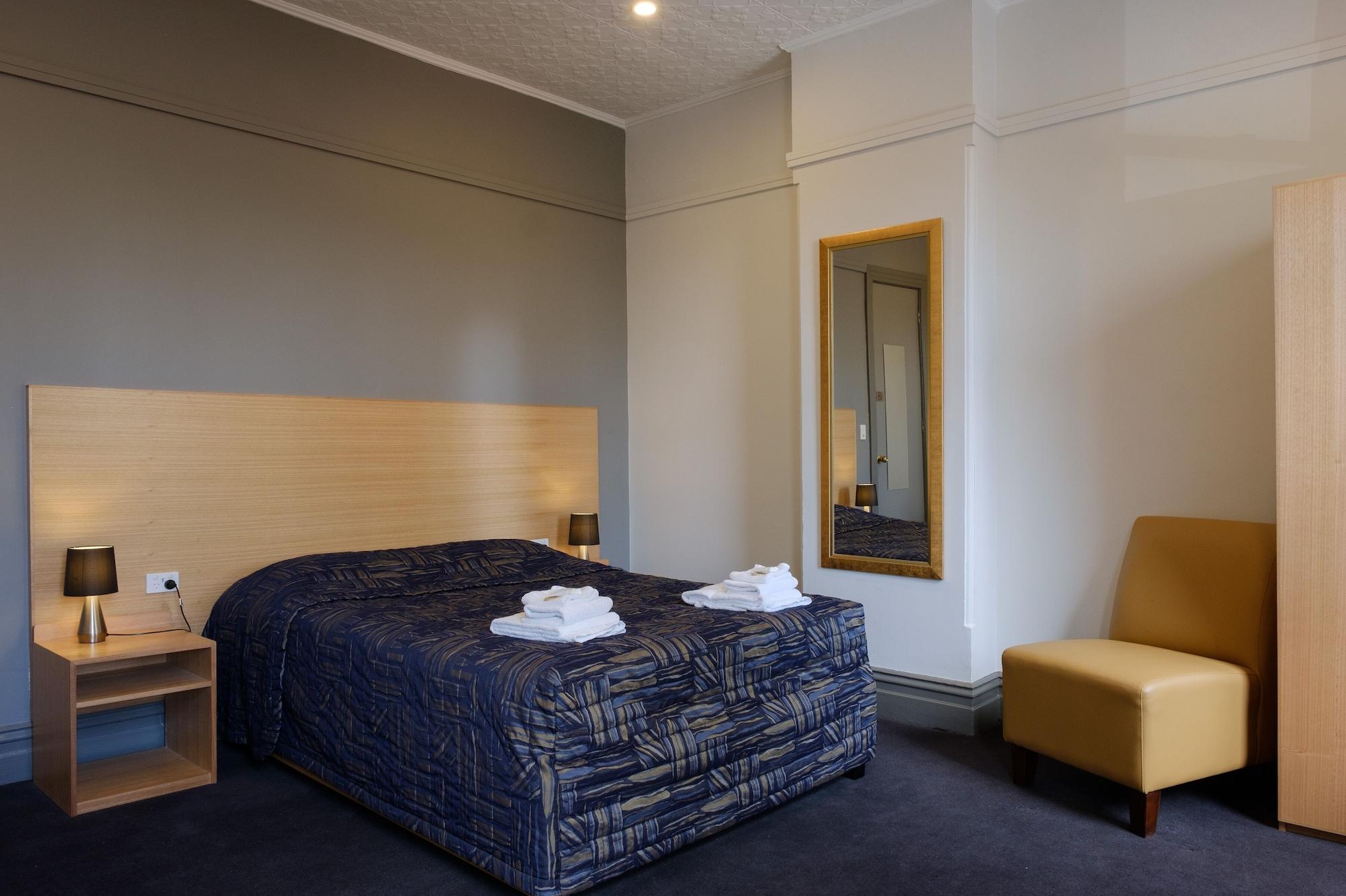Royal Exhibition 3* Sydney