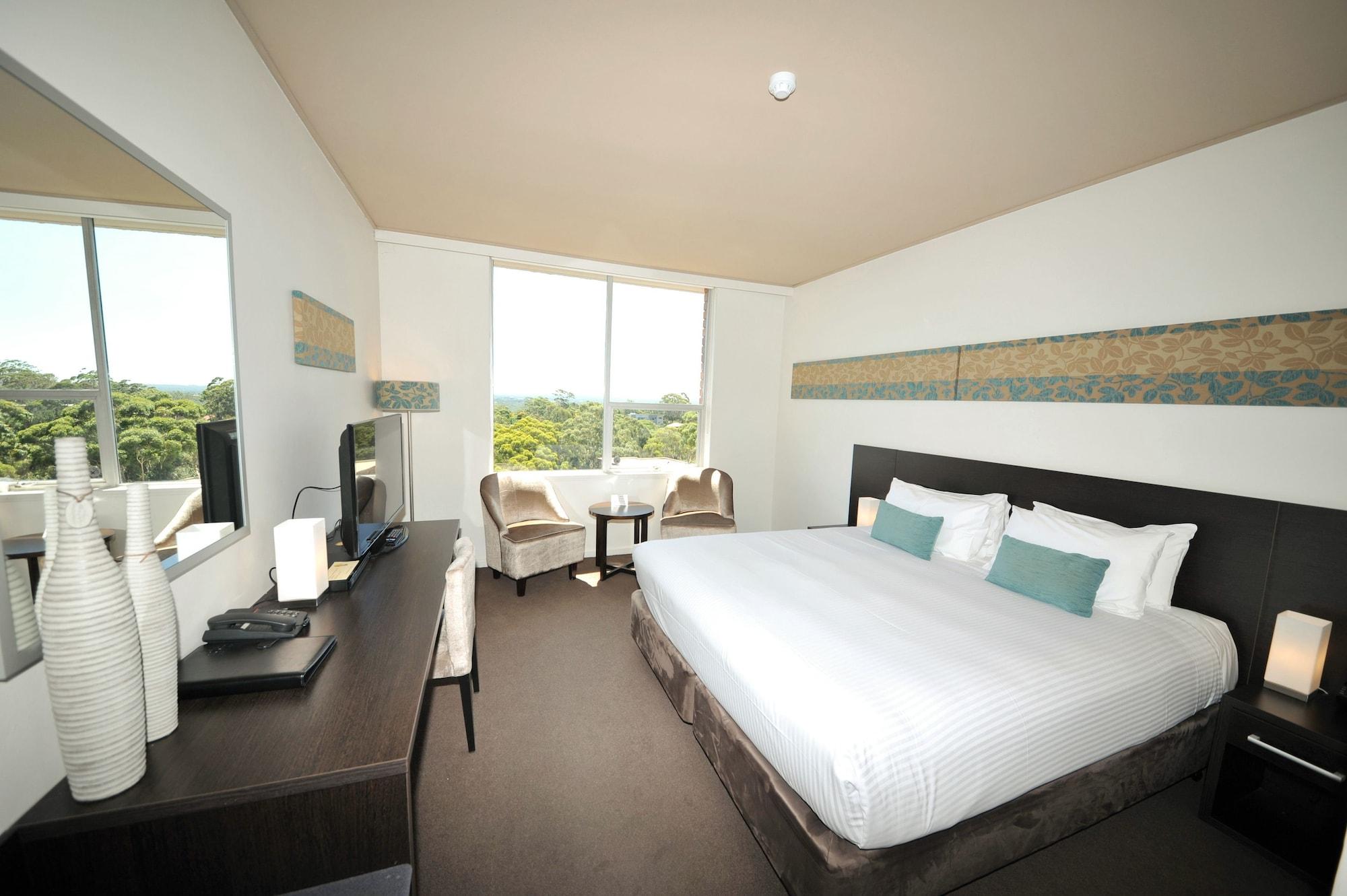 Royal Pacific Hotel