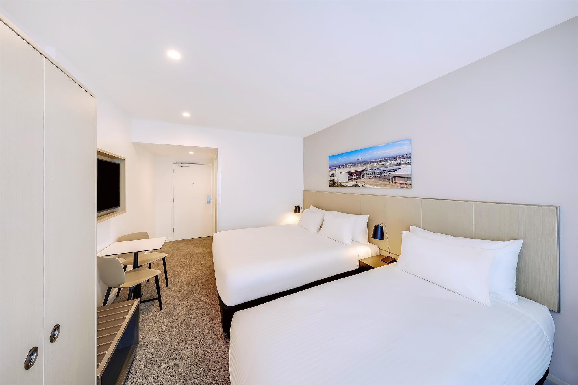 Travelodge Airport Hotel Sydney
