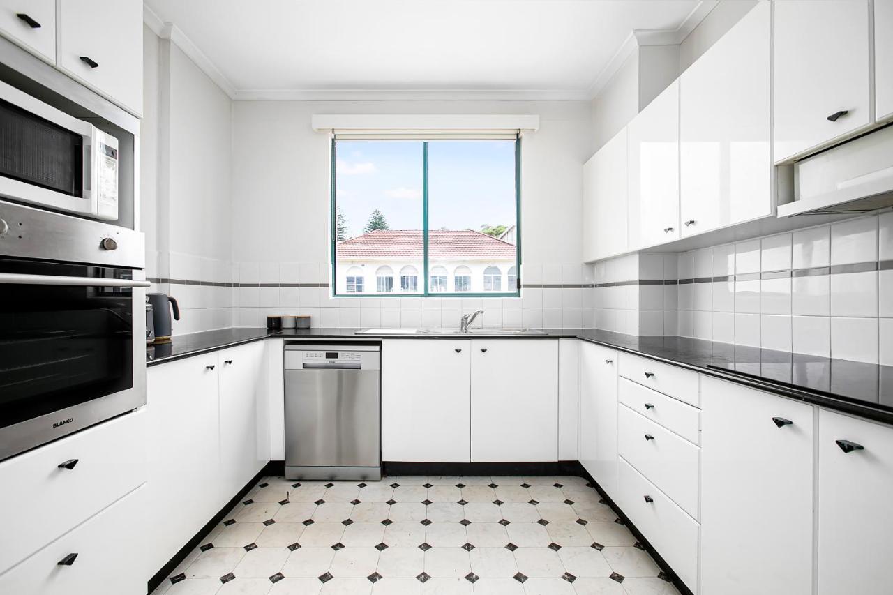 The Coogee View Beachfront Serviced *