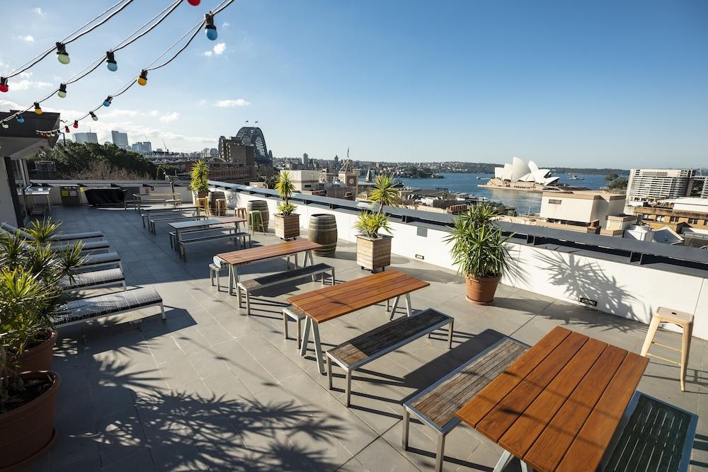 Yha Harbour * Sydney