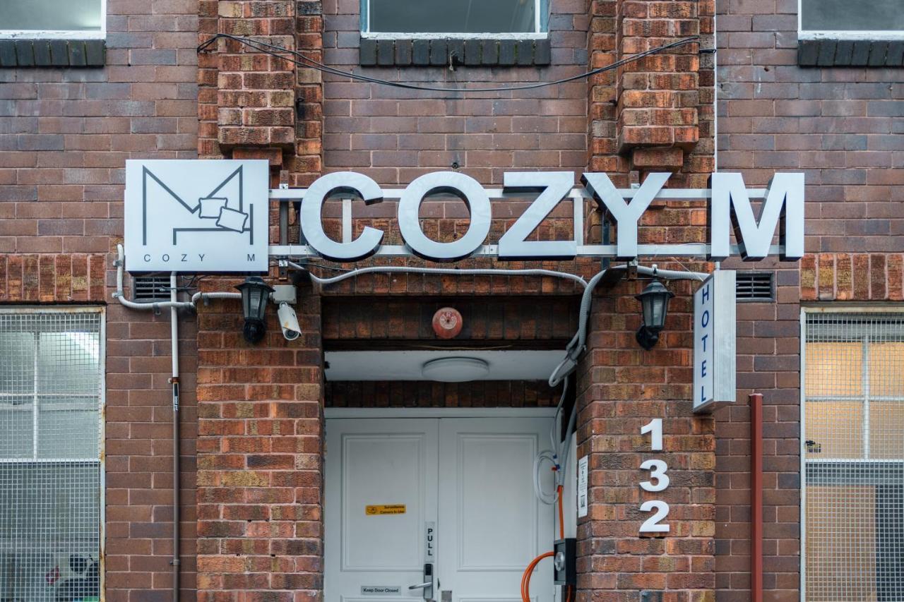 Hostel Cozy M