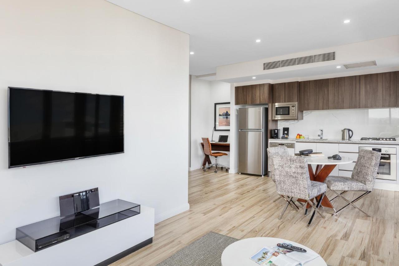 Hotel Meriton Church Street, Parramatta 5*