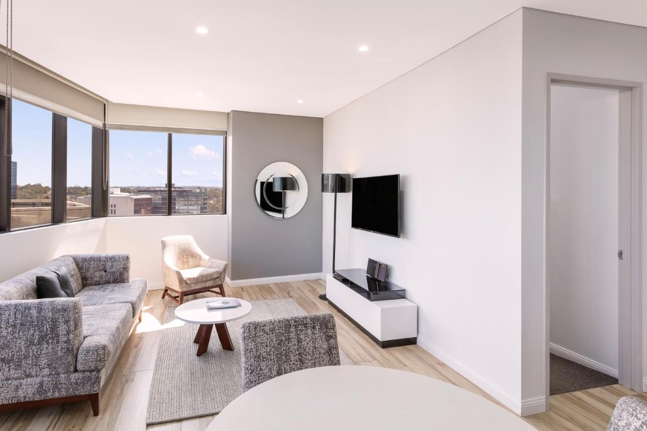 Meriton Church Street, Parramatta 5* Sydney