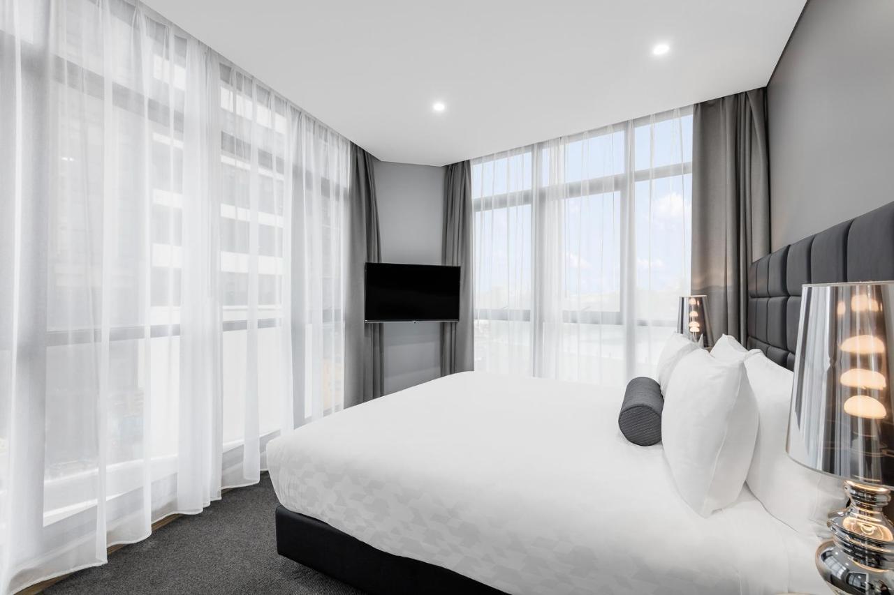 Hotel Meriton Church Street, Parramatta