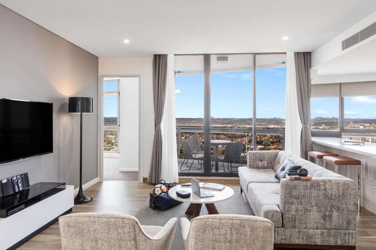 Meriton Church Street, Parramatta 5*