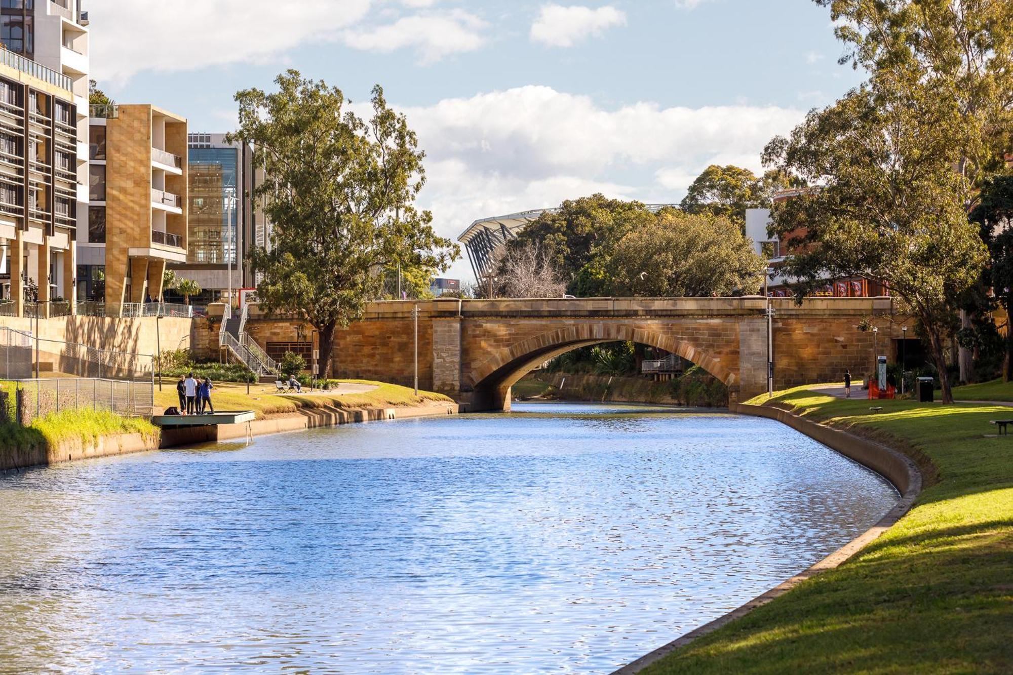 Meriton Church Street, Parramatta Hotel
