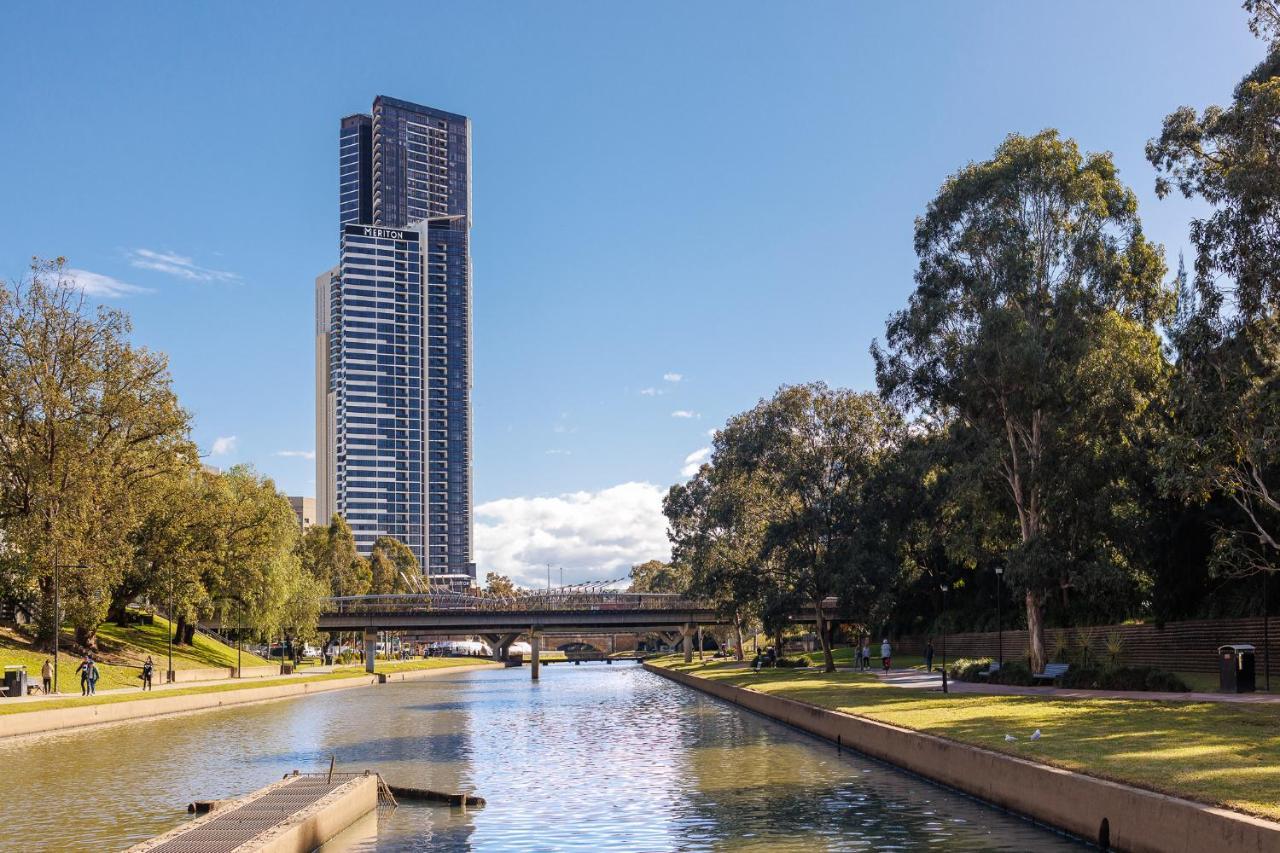 Meriton Church Street, Parramatta Hotel