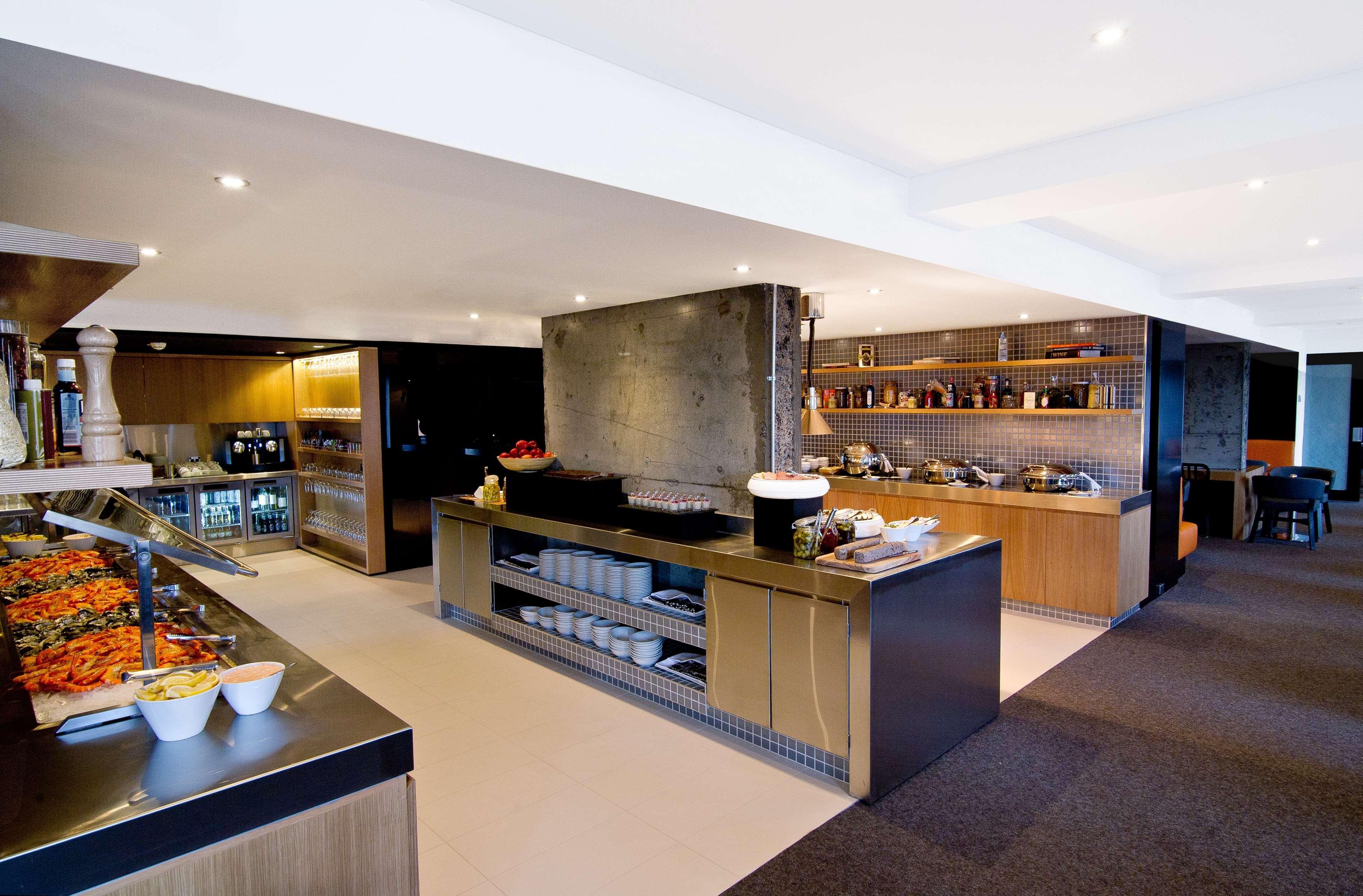 Hilton Hotel 5*