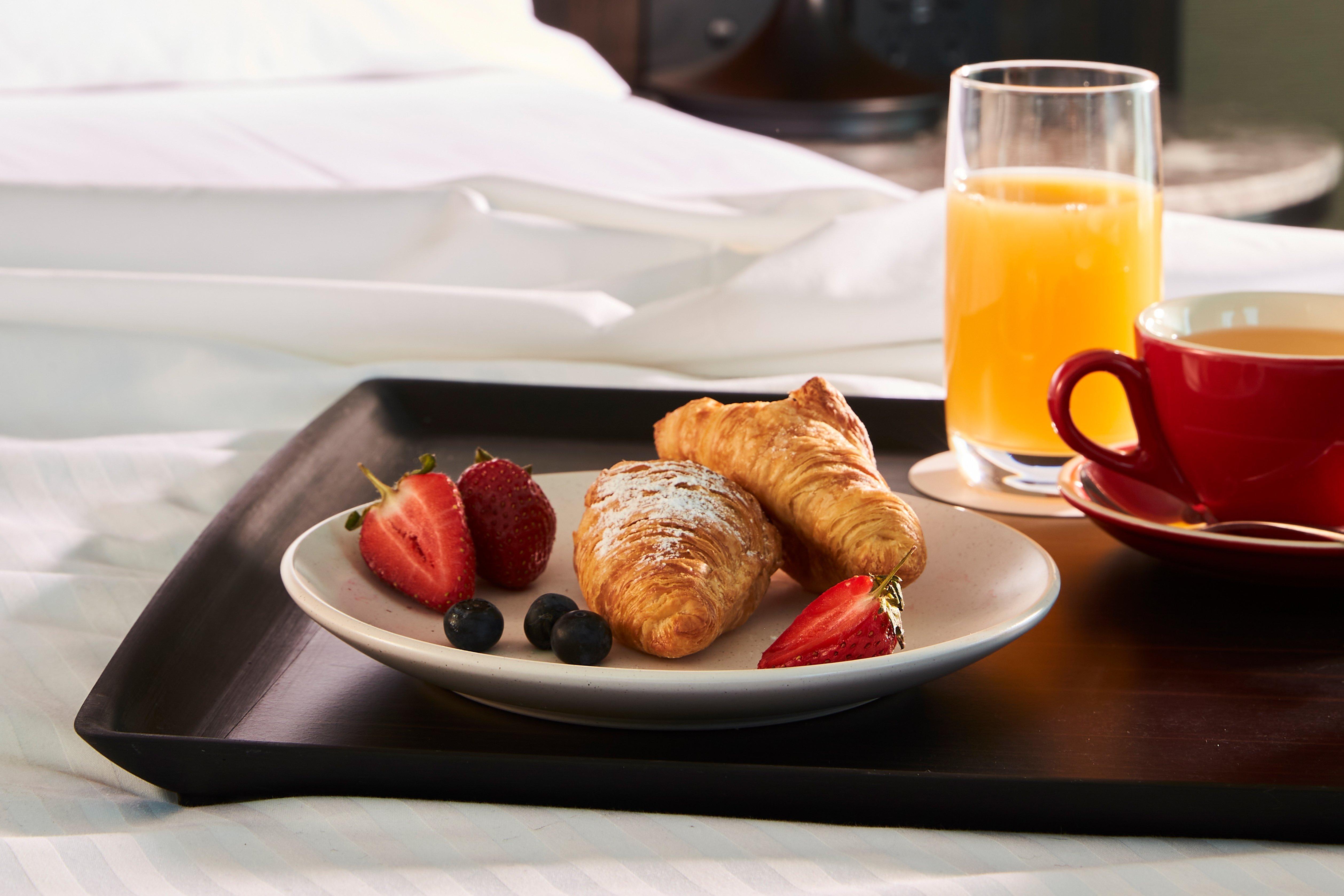 Crowne Plaza Airport By Ihg Hotel