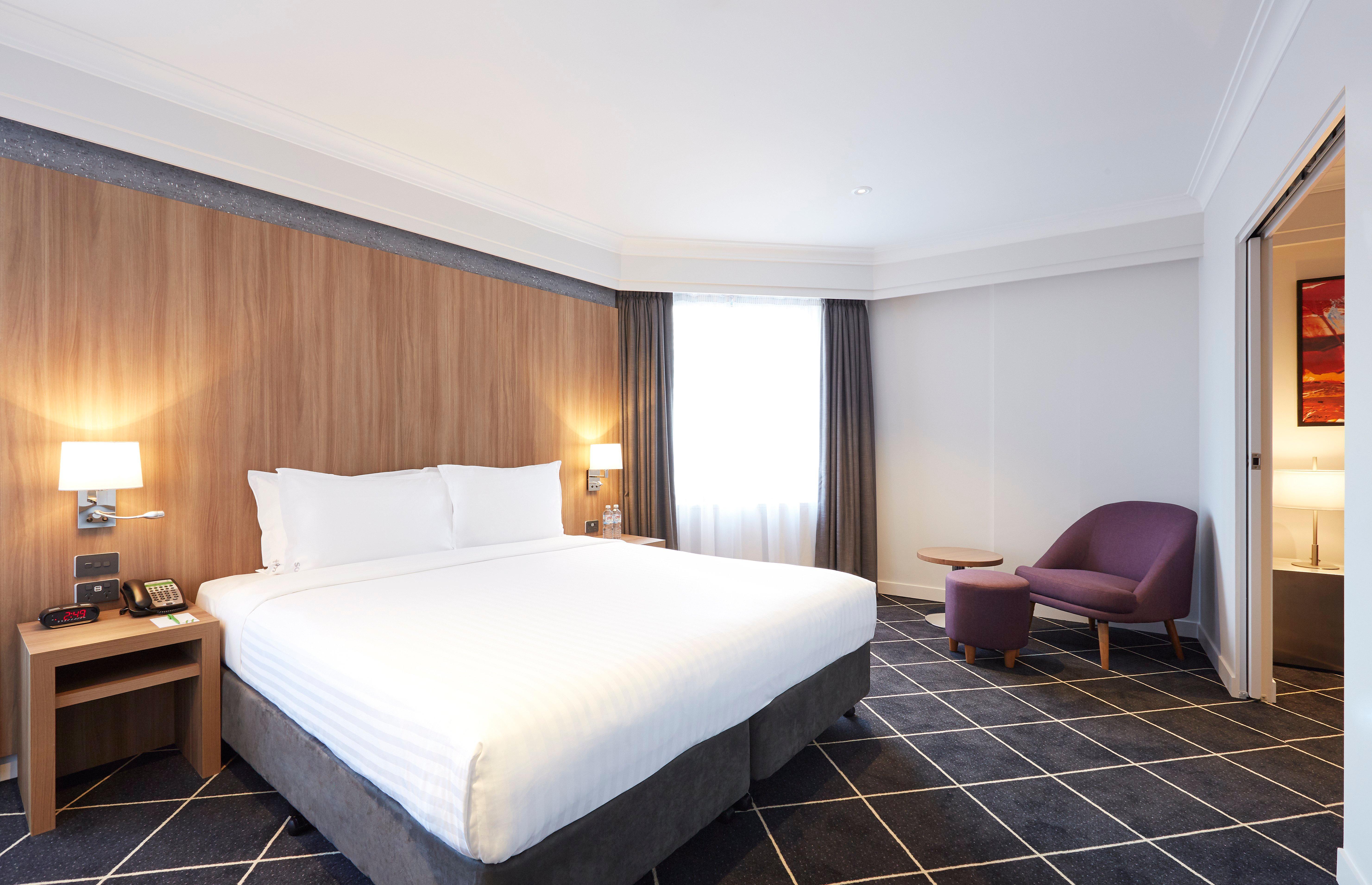 Hotel Furama Darling Harbour 4*