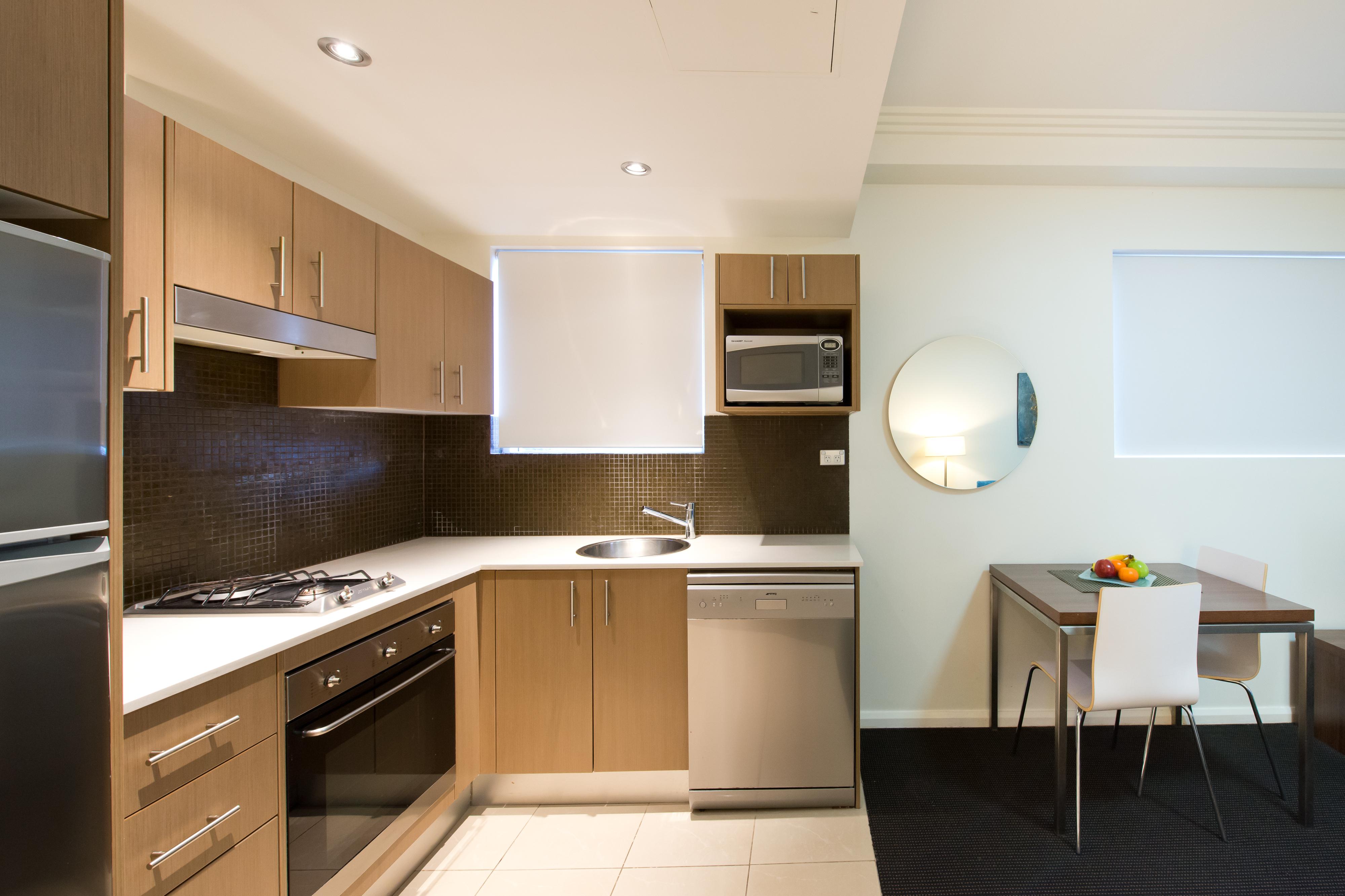 Aparthotel Apx World Square 4*