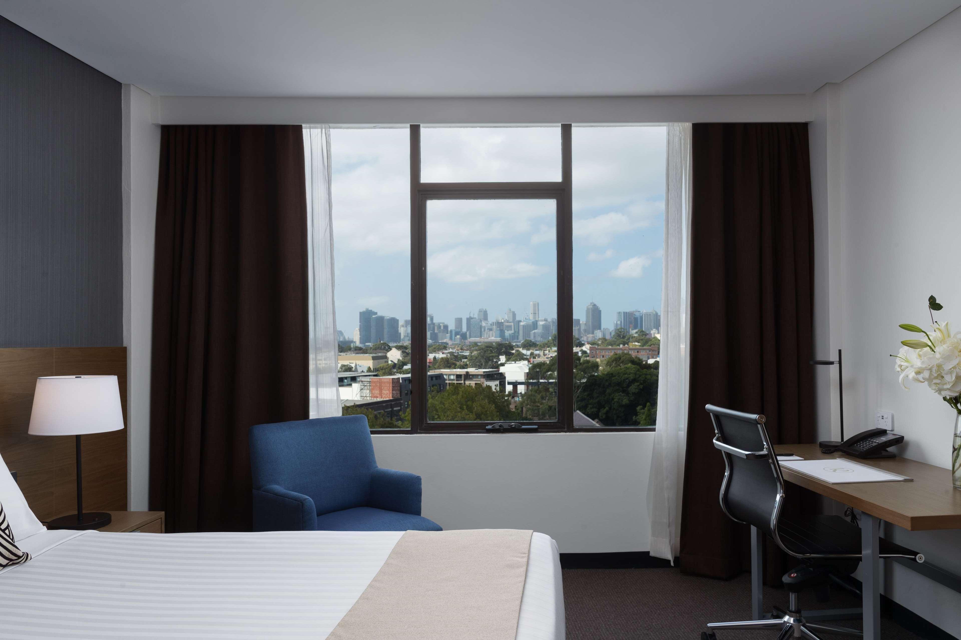 Rydges Camperdown Hotel 4*