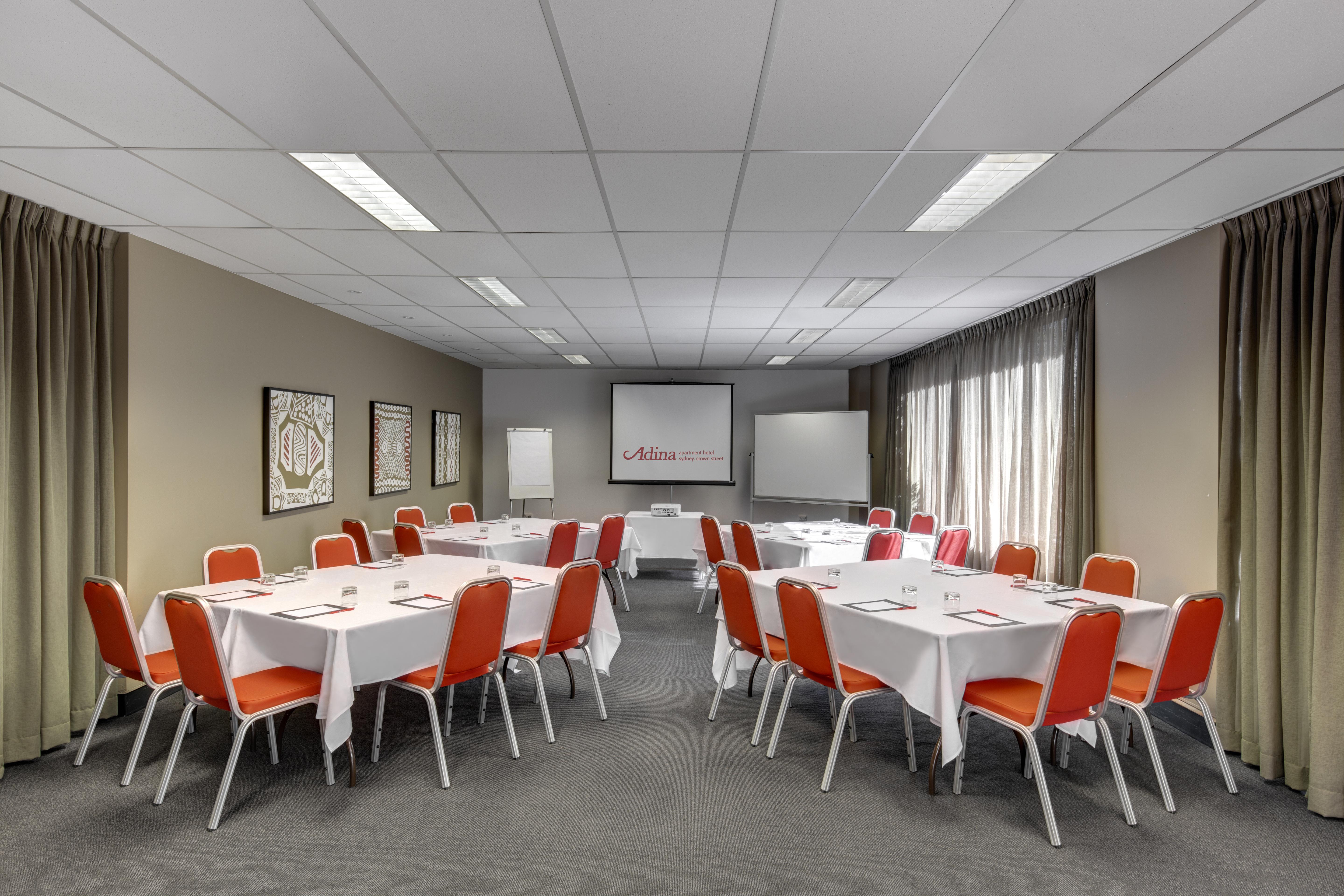 Aparthotel Adina Surry Hills 4*