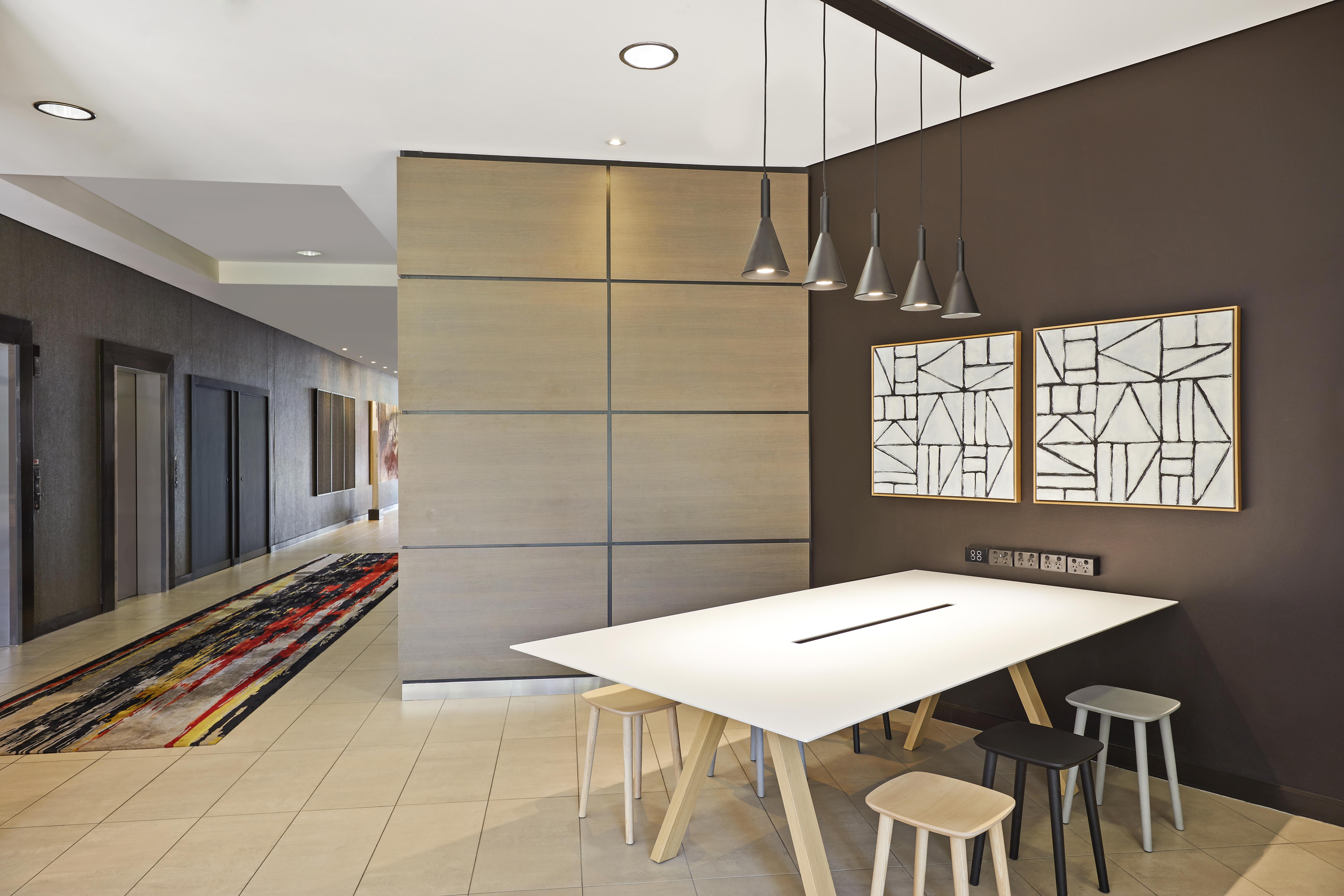 Adina Surry Hills Aparthotel 4*