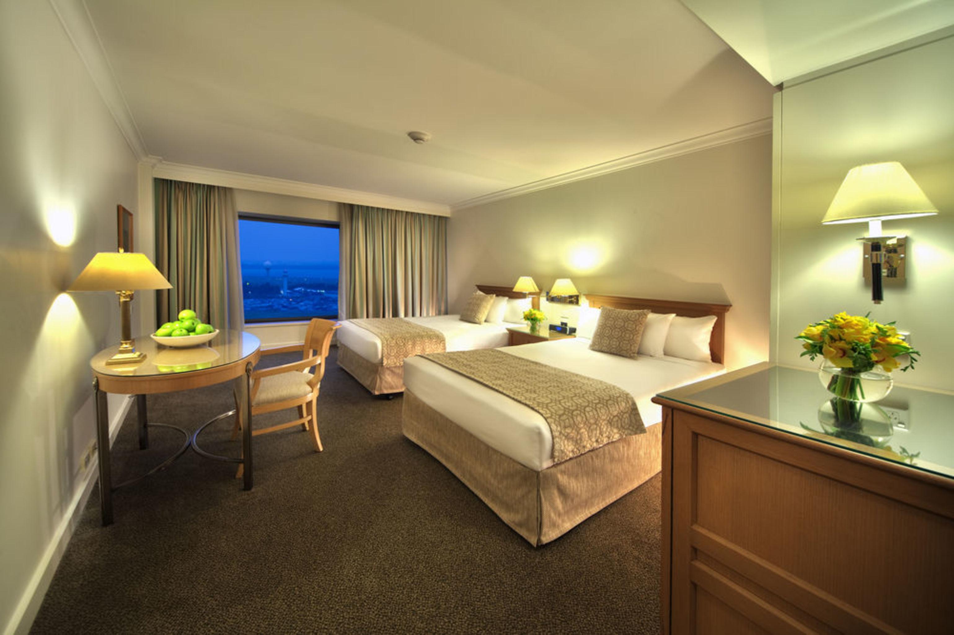 Stamford Plaza Airport & Conference Centre 5*