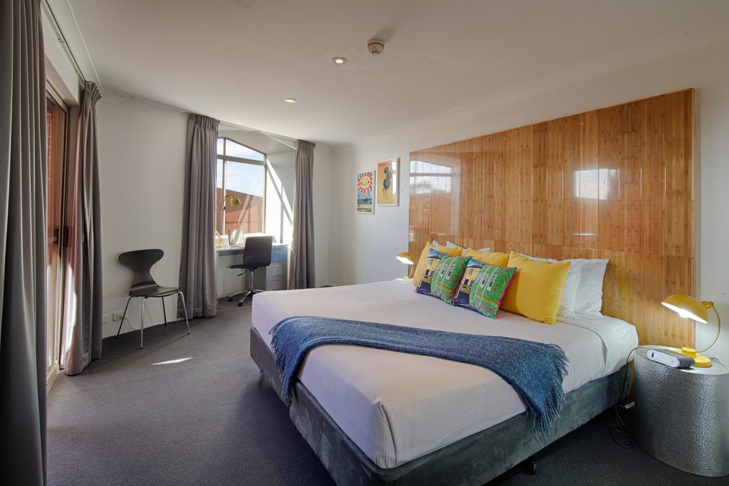 Hotel Quality Camperdown 4*