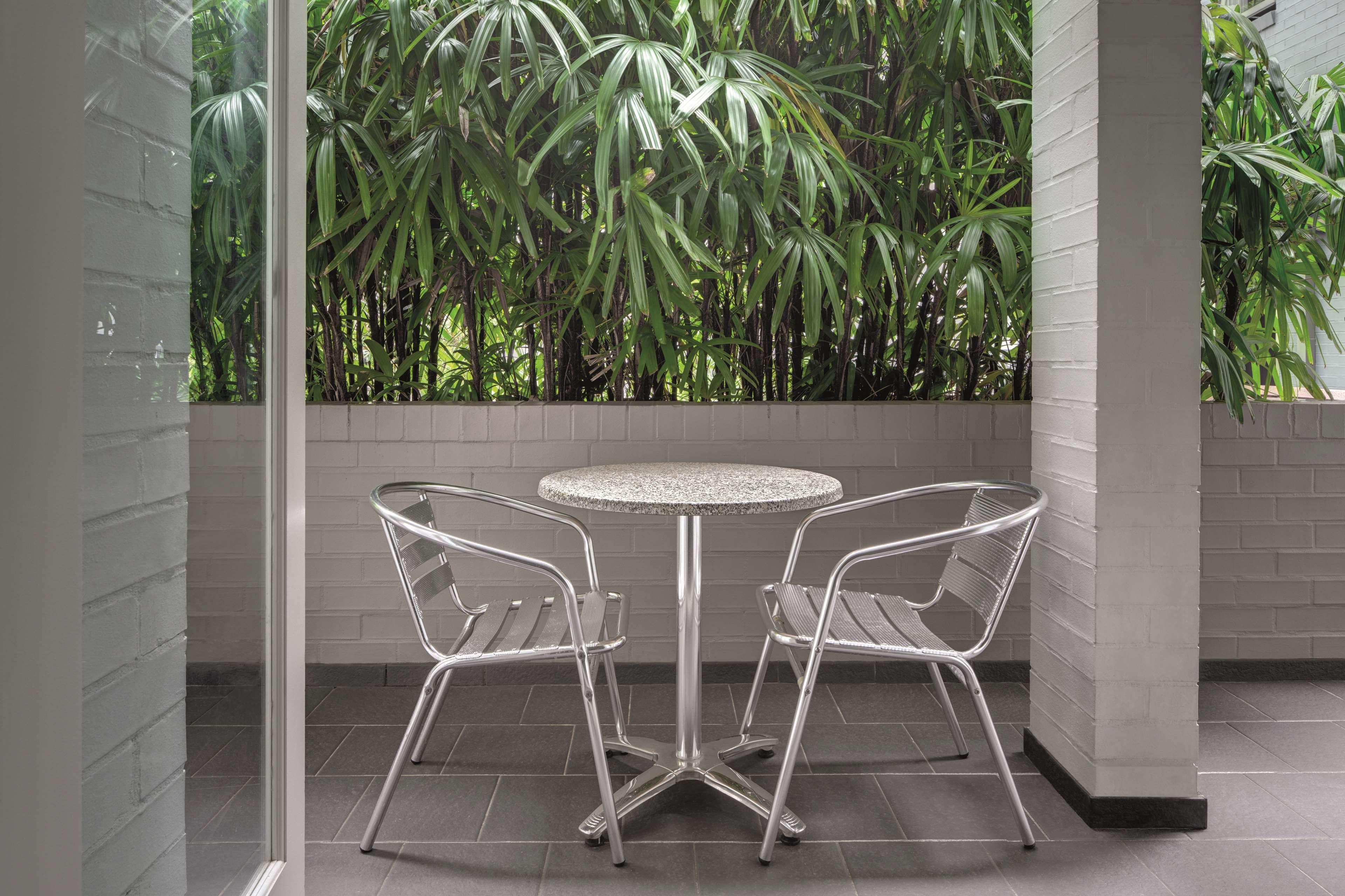 Adina Chippendale Aparthotel Sydney