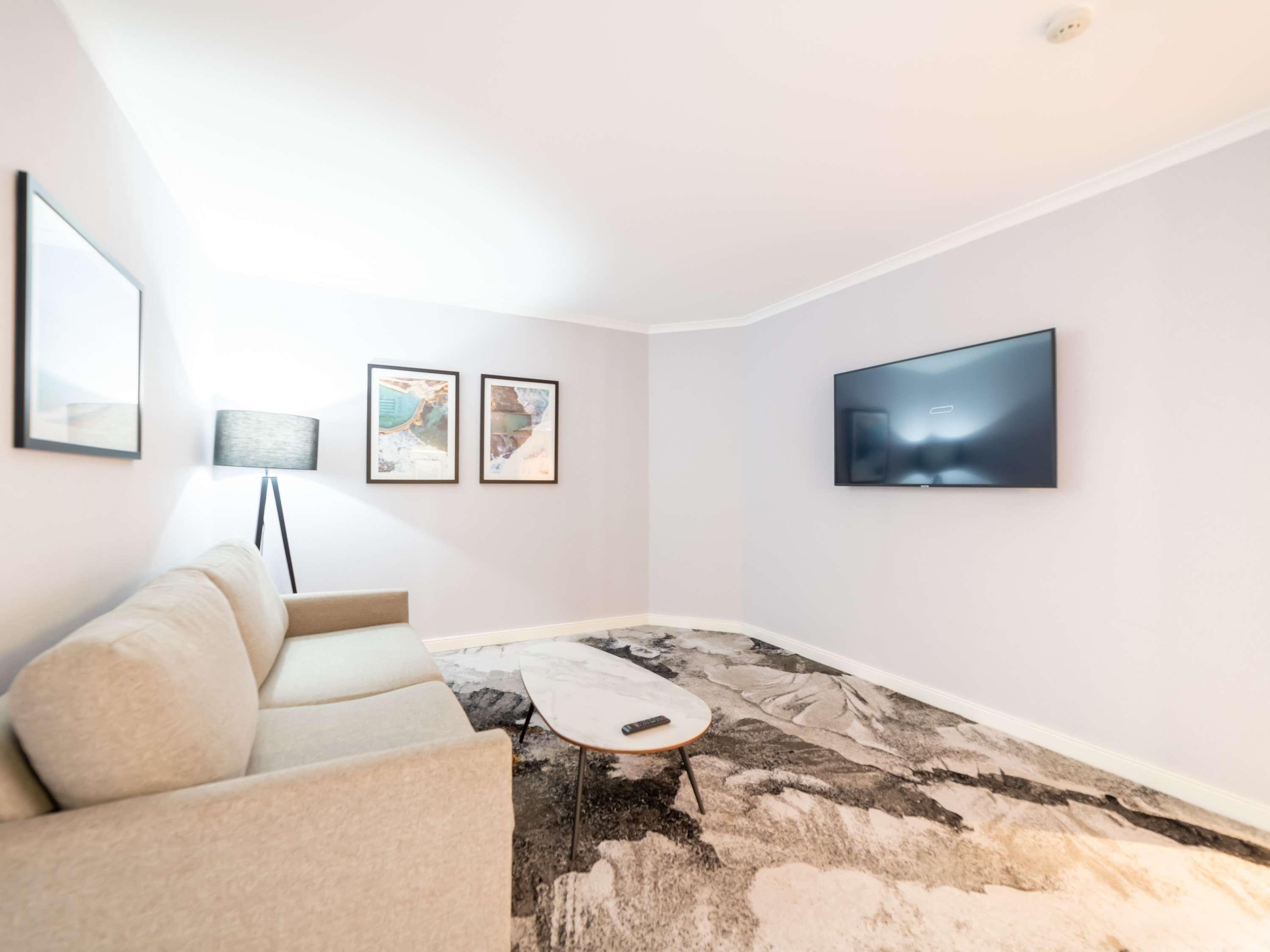 Novotel Brighton Hotel
