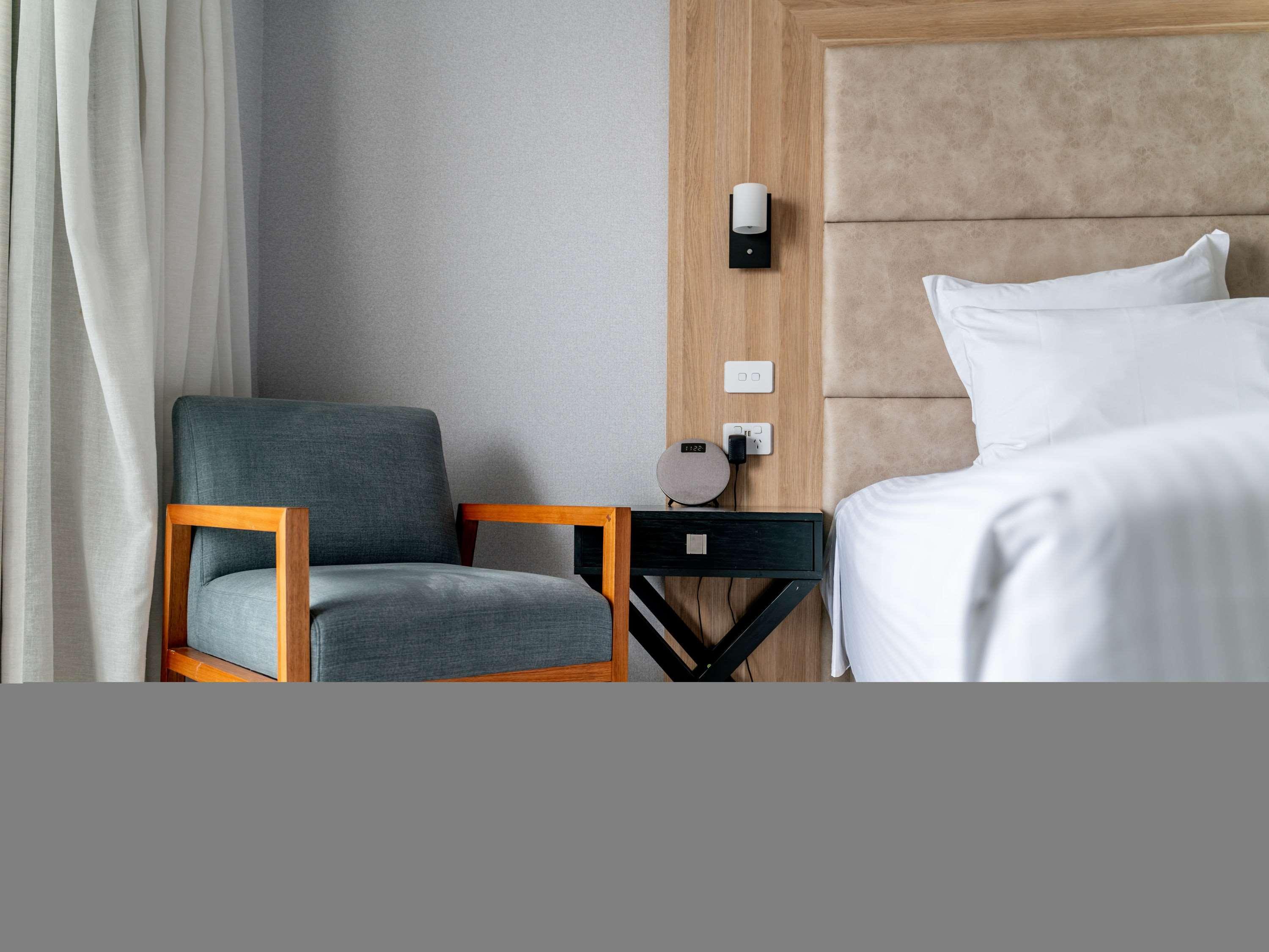 Novotel Brighton 4*