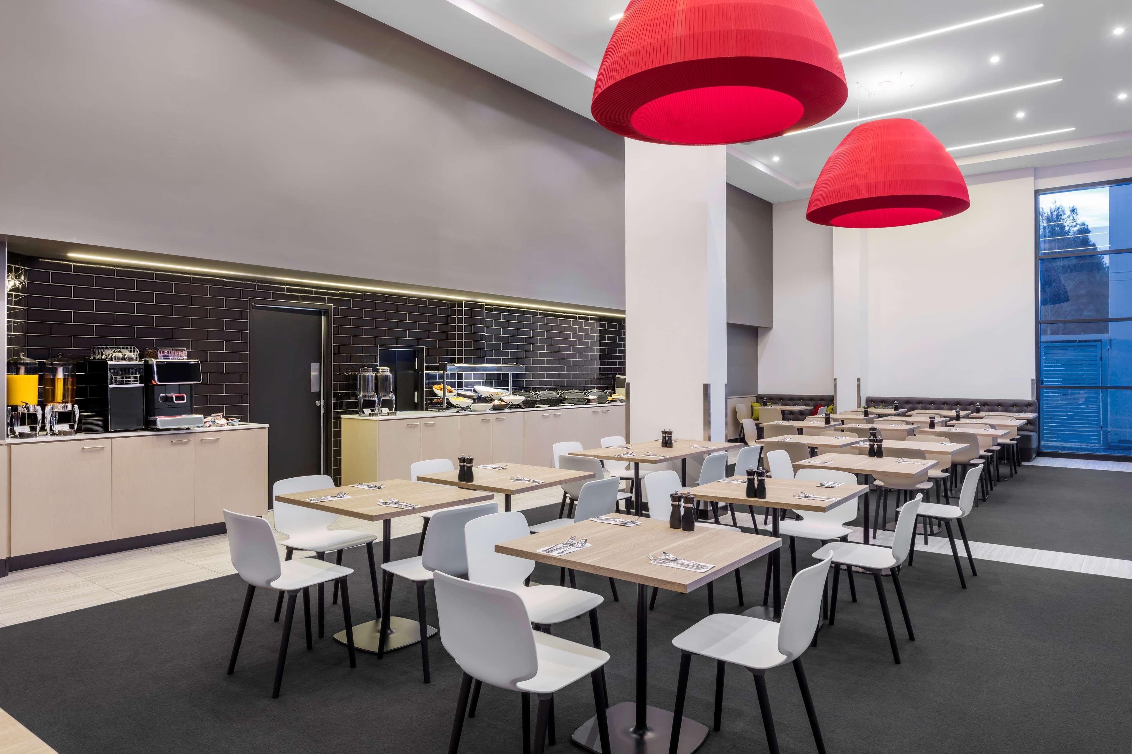 Travelodge Airport Hotel Sydney
