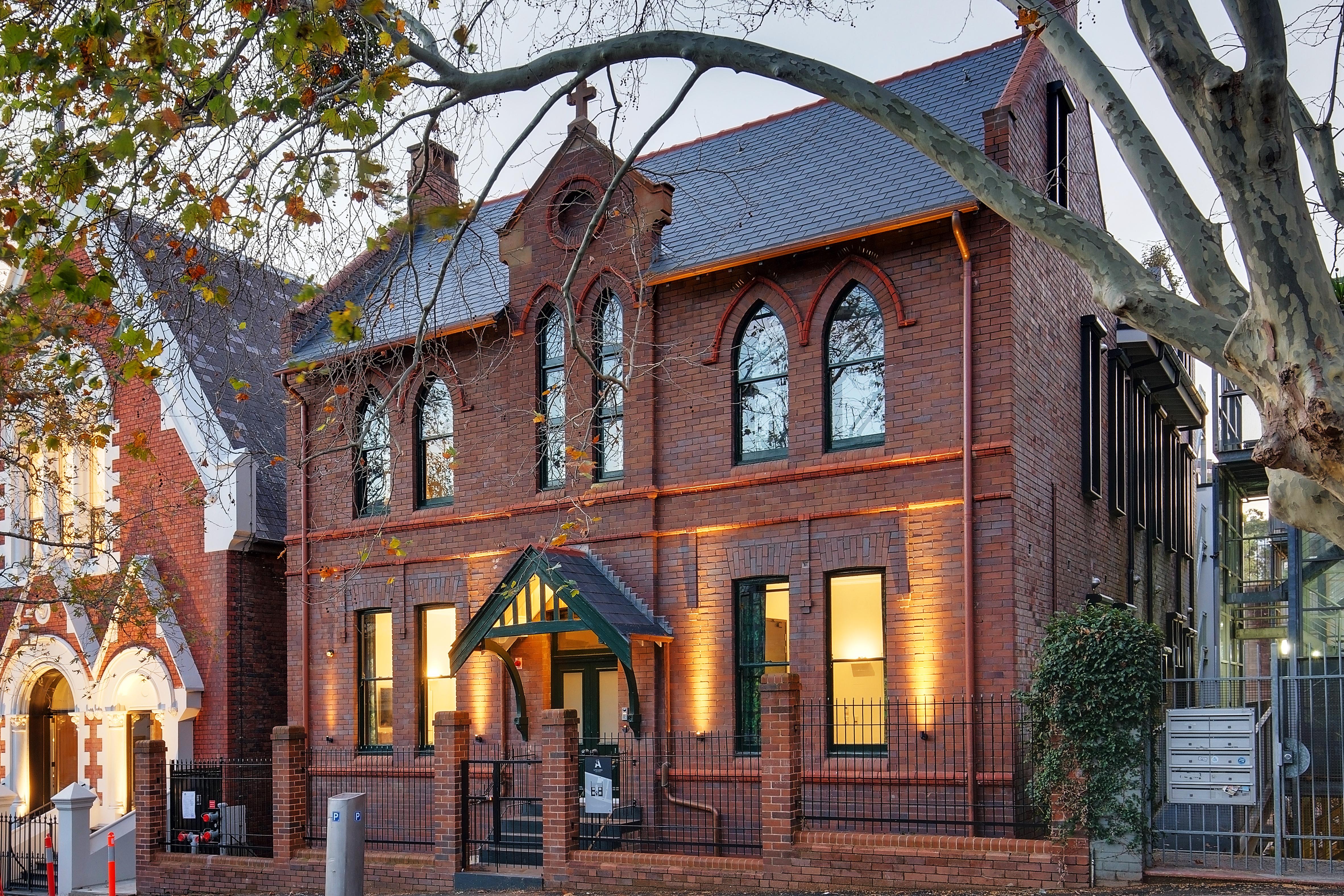 Hotel Crystalbrook Albion 5*