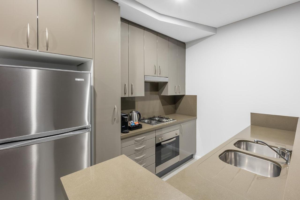 Meriton Kent Street, Hotel