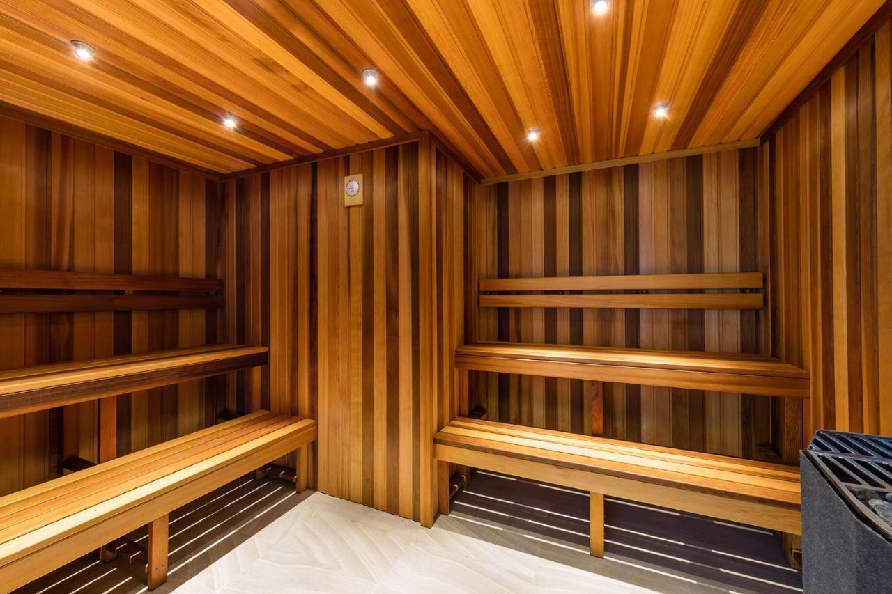 Hotel Meriton Kent Street,