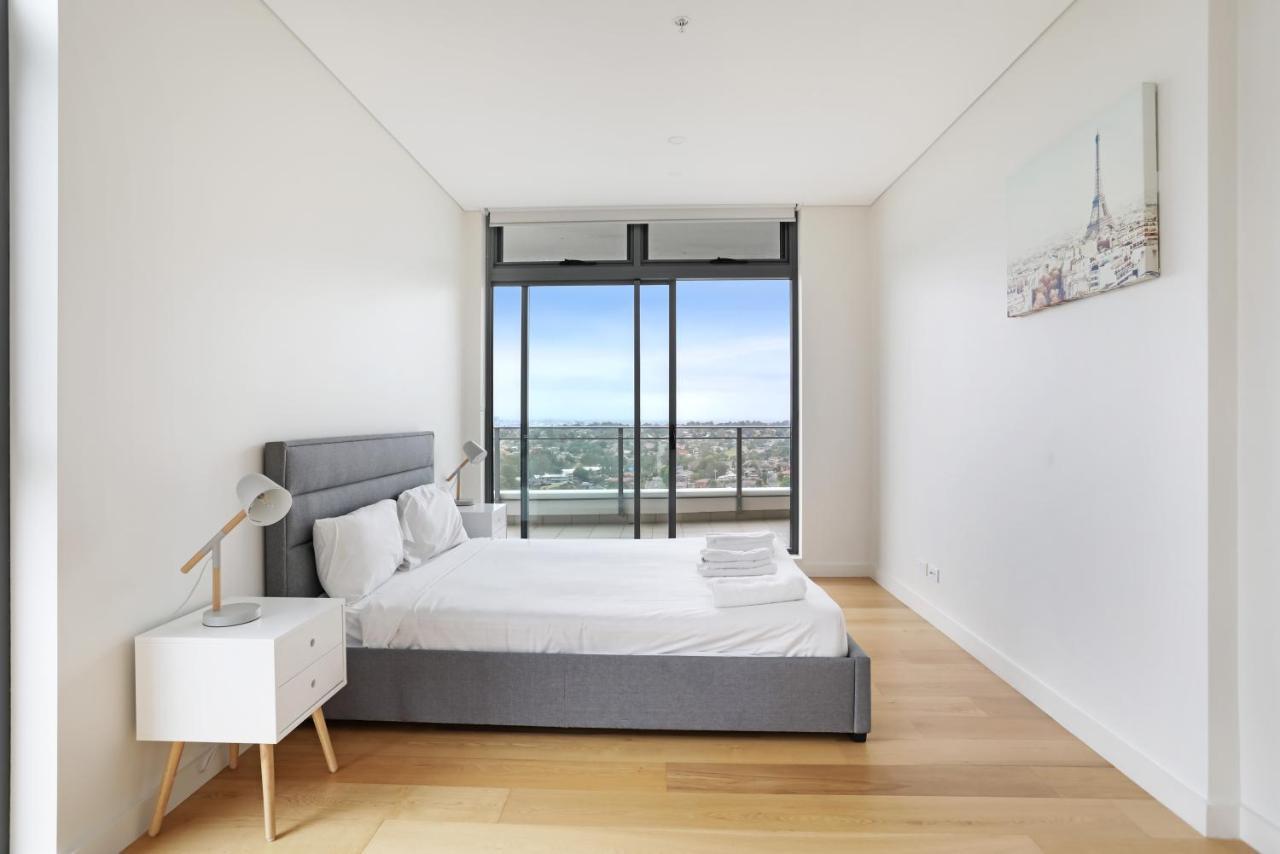 Macquarie Park Corporate * Sydney