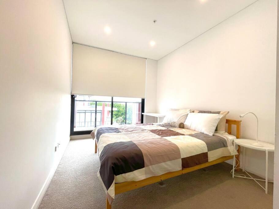 Apartment Water View 3 Bedroom Holiday With Free Park Sydney