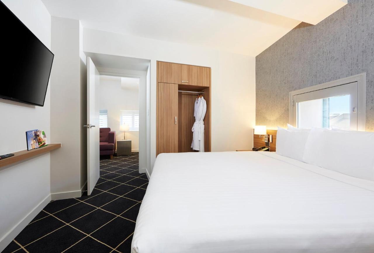 Hotel Furama Darling Harbour