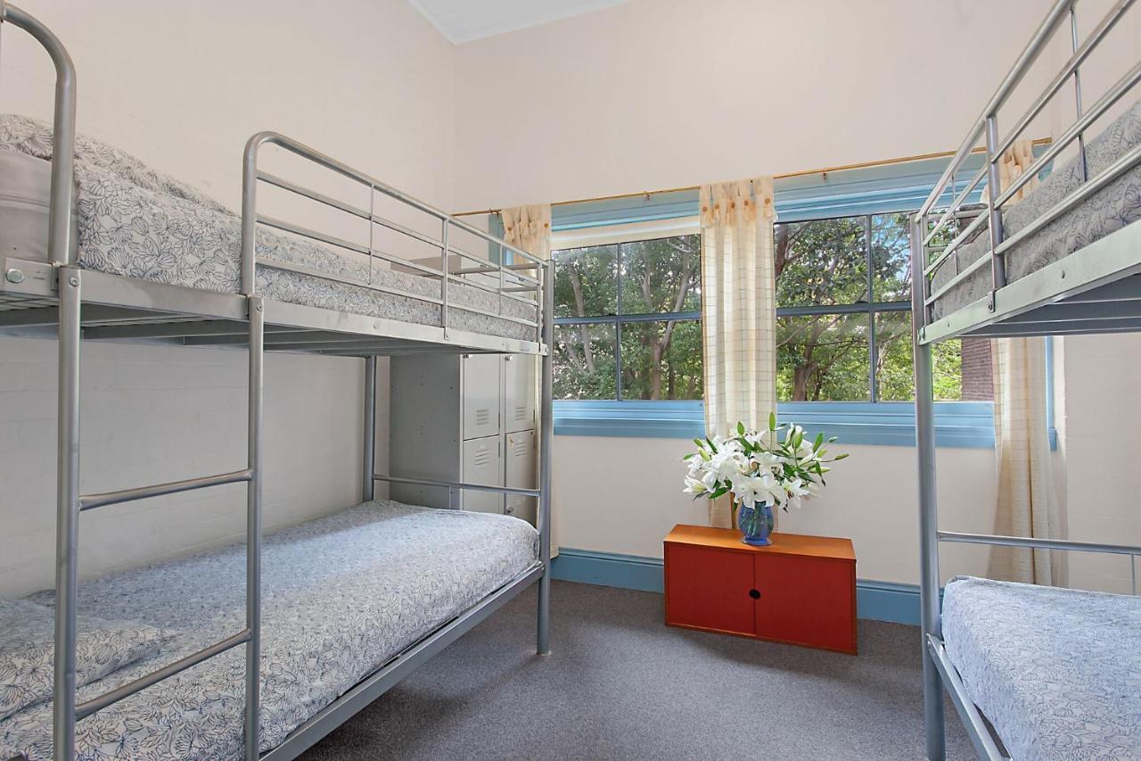 Podbed * Sydney