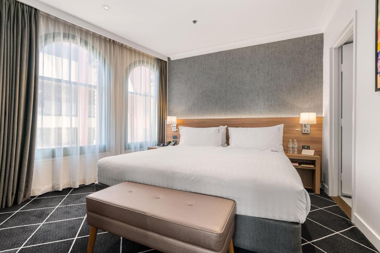 Furama Darling Harbour Hotel Sydney