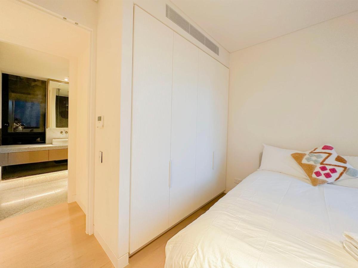Pyrmont Town House Homestay Sydney