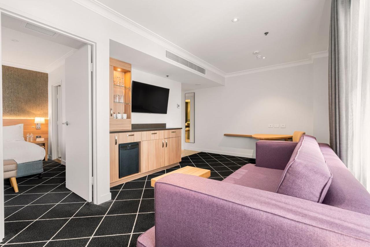 Furama Darling Harbour Hotel Sydney