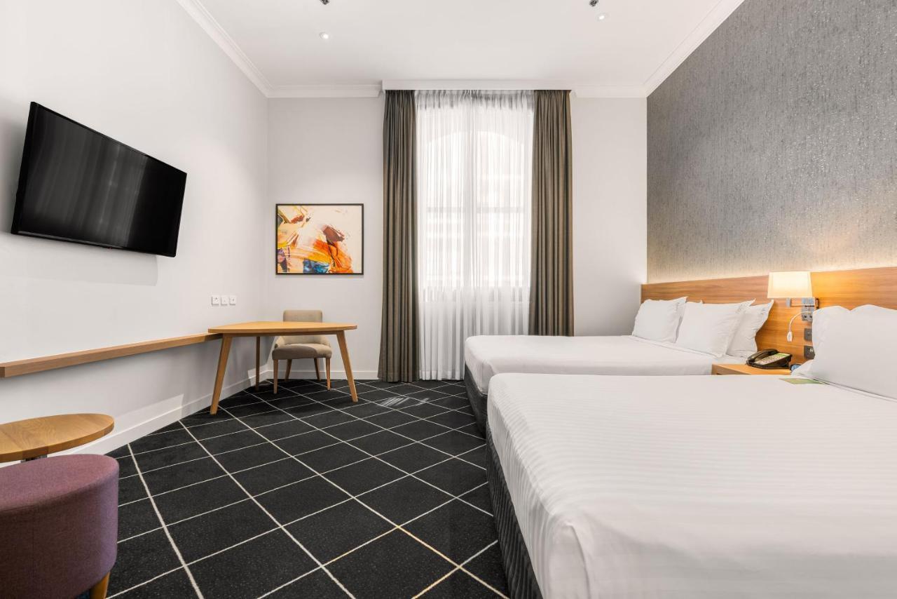 Hotel Furama Darling Harbour