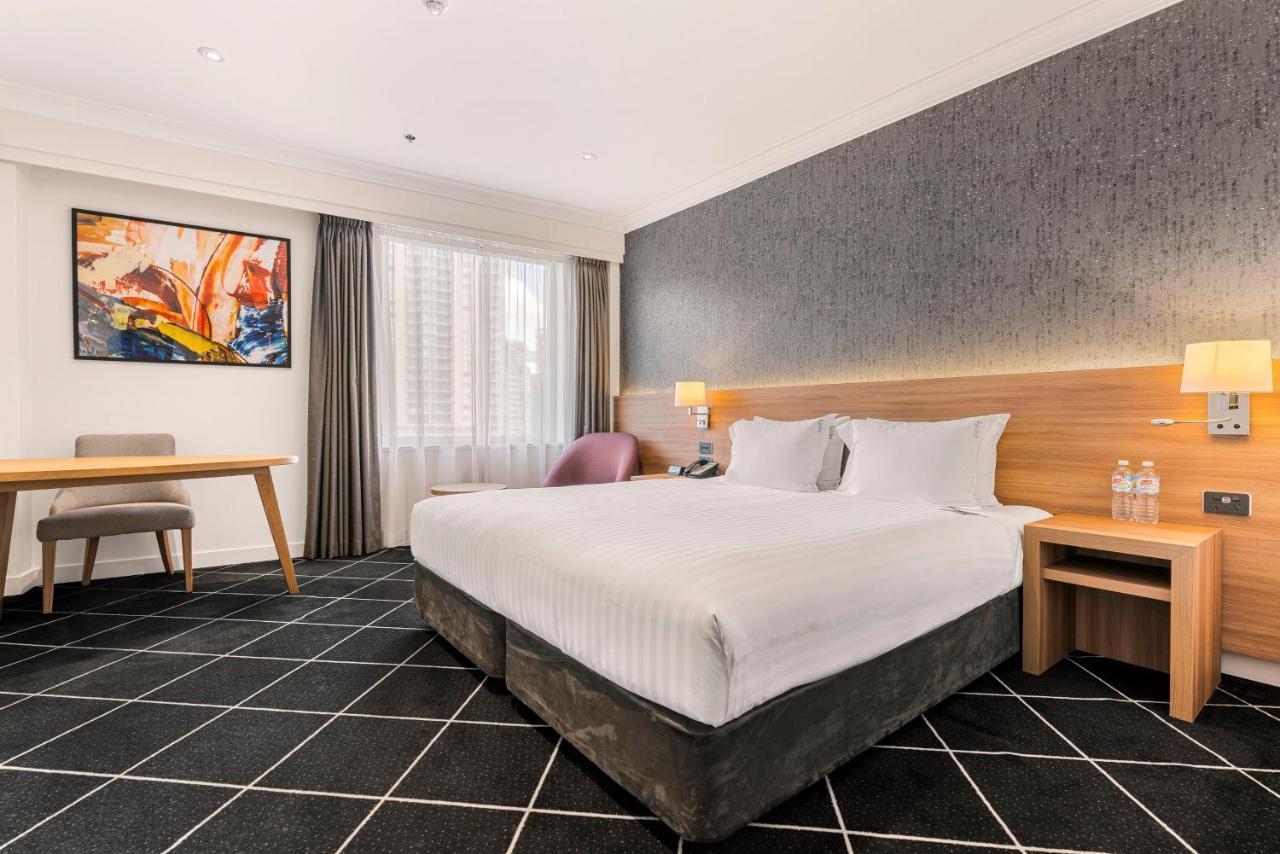 Hotel Furama Darling Harbour 4*