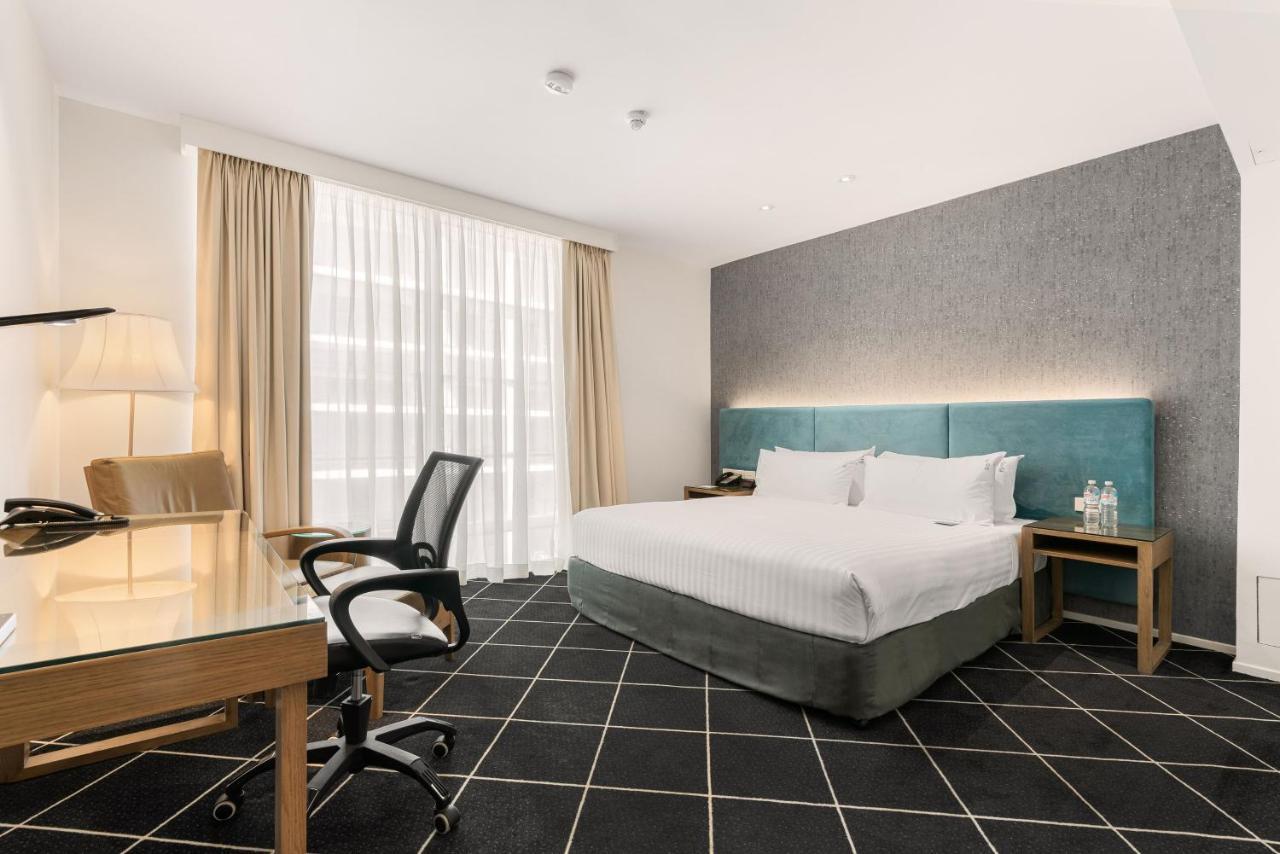 Furama Darling Harbour 4* Sydney