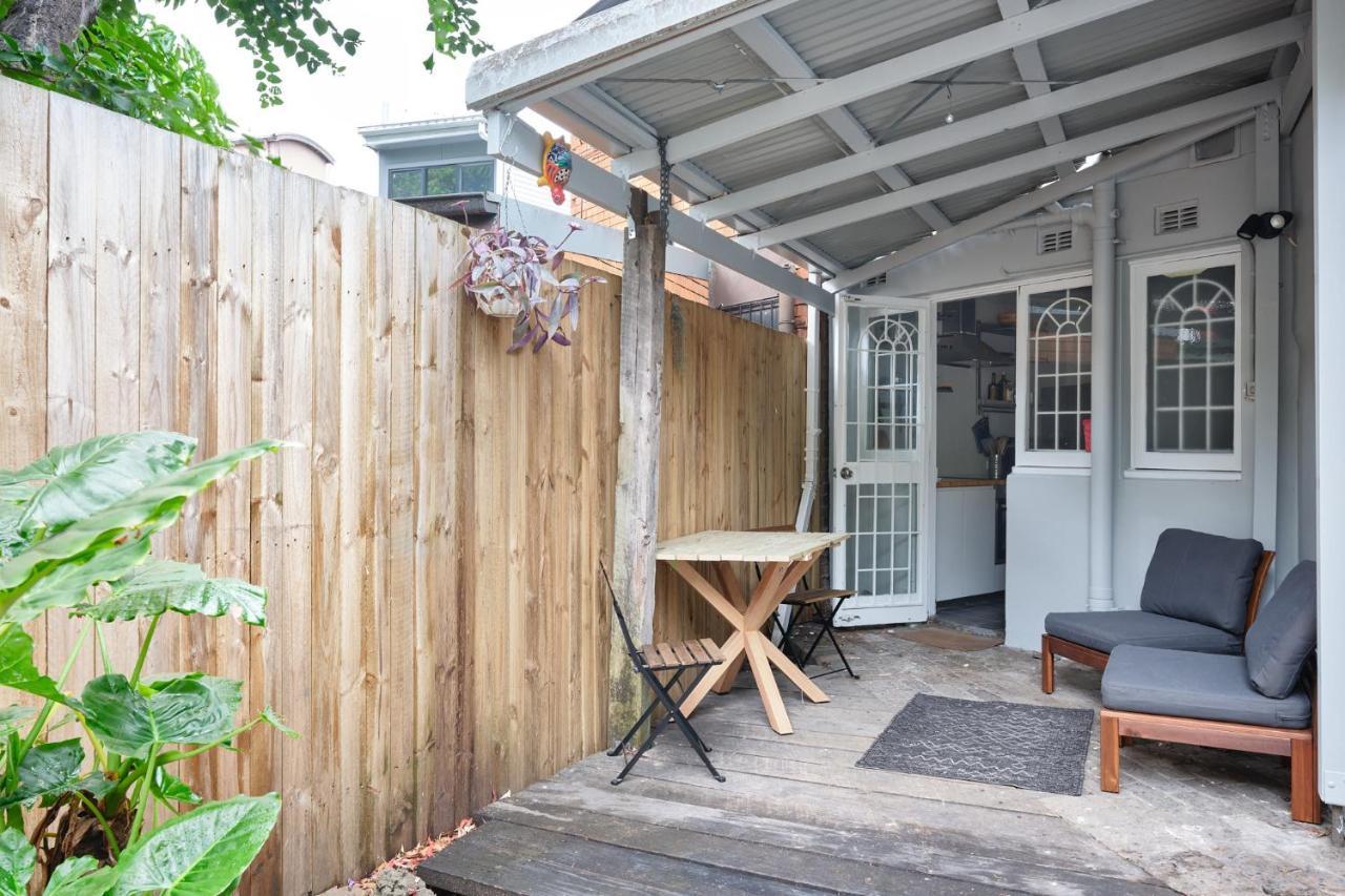 Redfern Classic Terrace - Parking And Balcony Holiday home Sydney