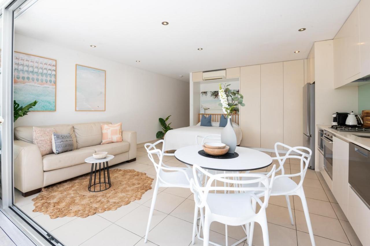 Holidayrento Boutique Terrace In Bondi Apartment