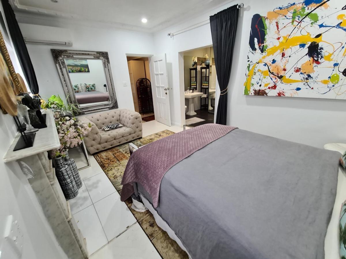 Bamboo House, Close To The & Airport & Train Station And Brighton Le Sands Holiday home *