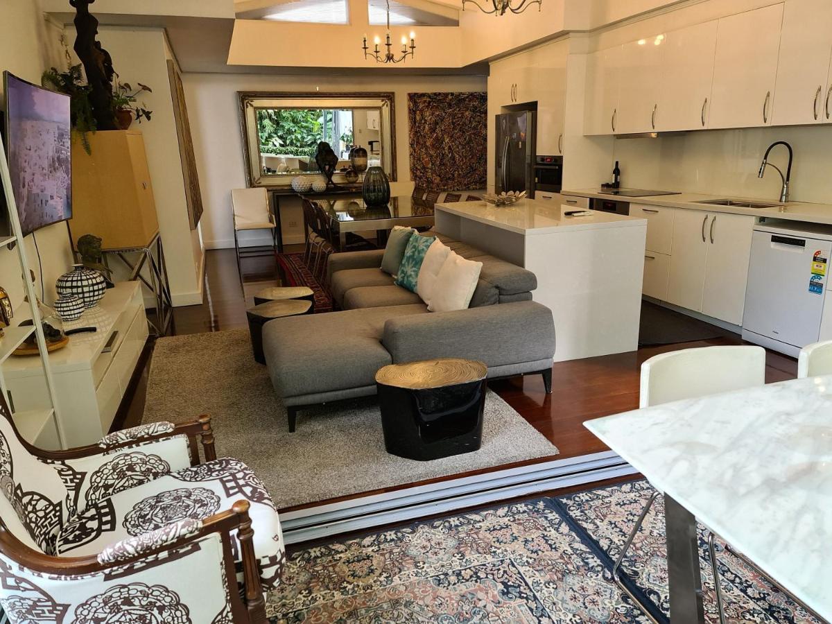 Vista Unit + Bamboo House Close To The & Airport & Train Station And Brighton Le Sands Holiday home *