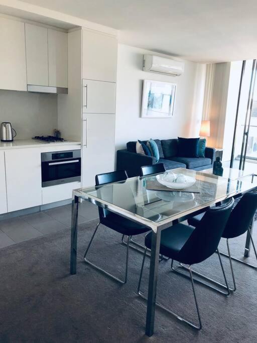 Apartment Stunning In Neutral Bay Gro17401 Sydney